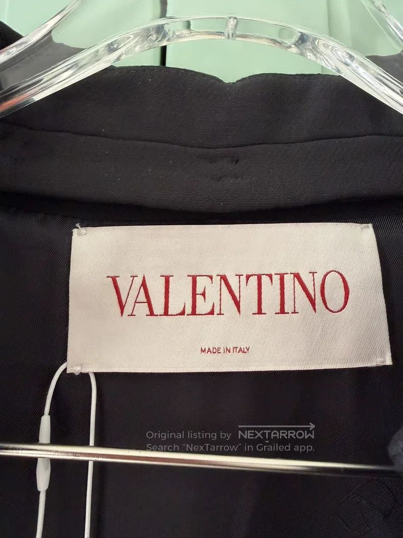 Valentino Valentino A small black fragrant jacket Size XS / US 0-2 / IT 36-38 - 3 Thumbnail