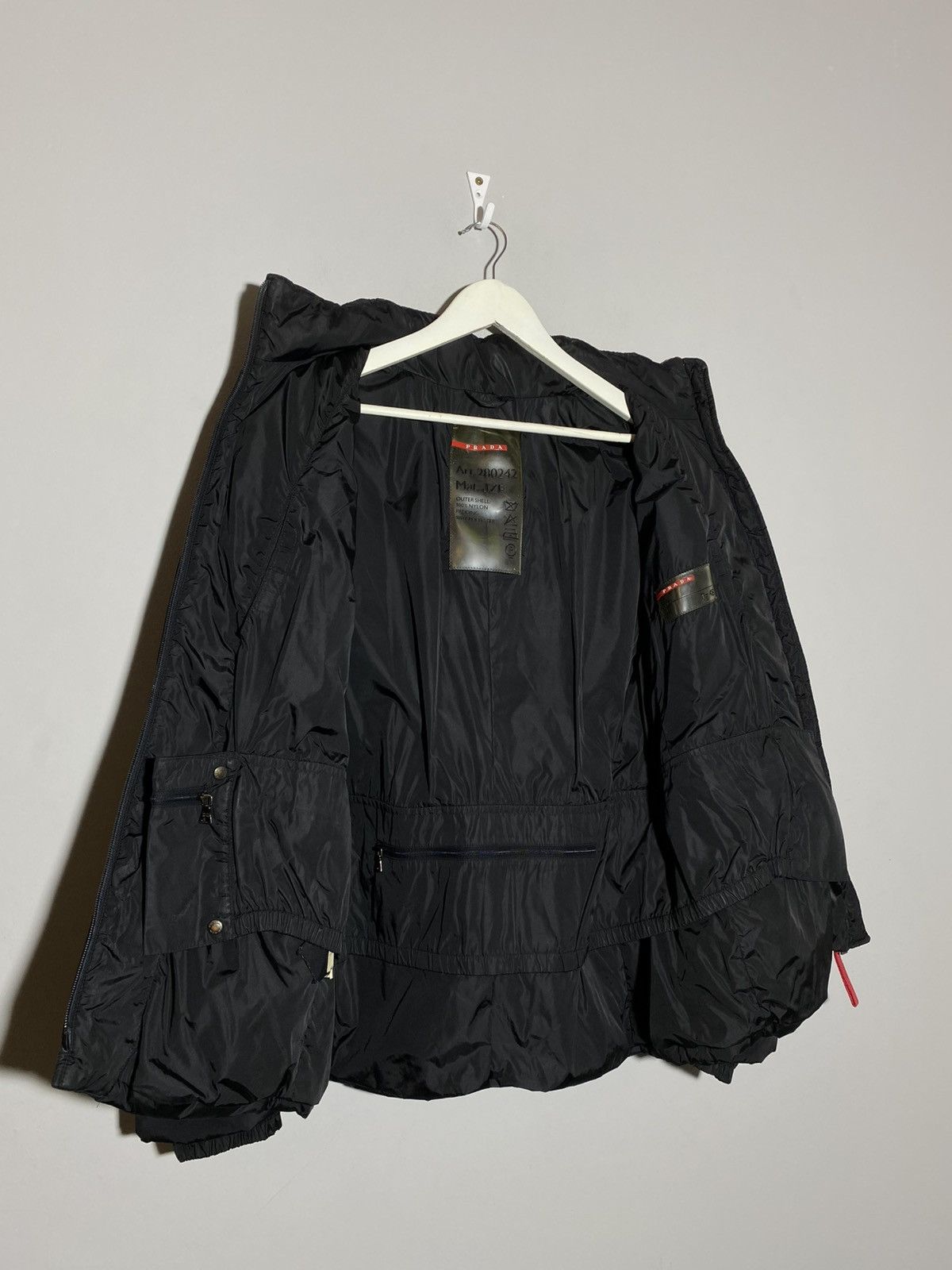 Prada Prada Vintage Ski Jacket Down Filled Size XL / US 12-14 / IT 48-50 - 3 Thumbnail