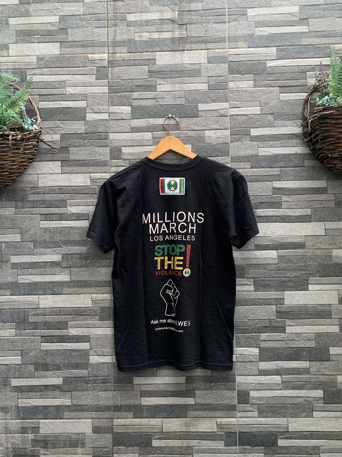 Cross Colours CROSS COLOURS " STOP THE VIOLENCE " Size US S / EU 44-46 / 1 - 1 Thumbnail