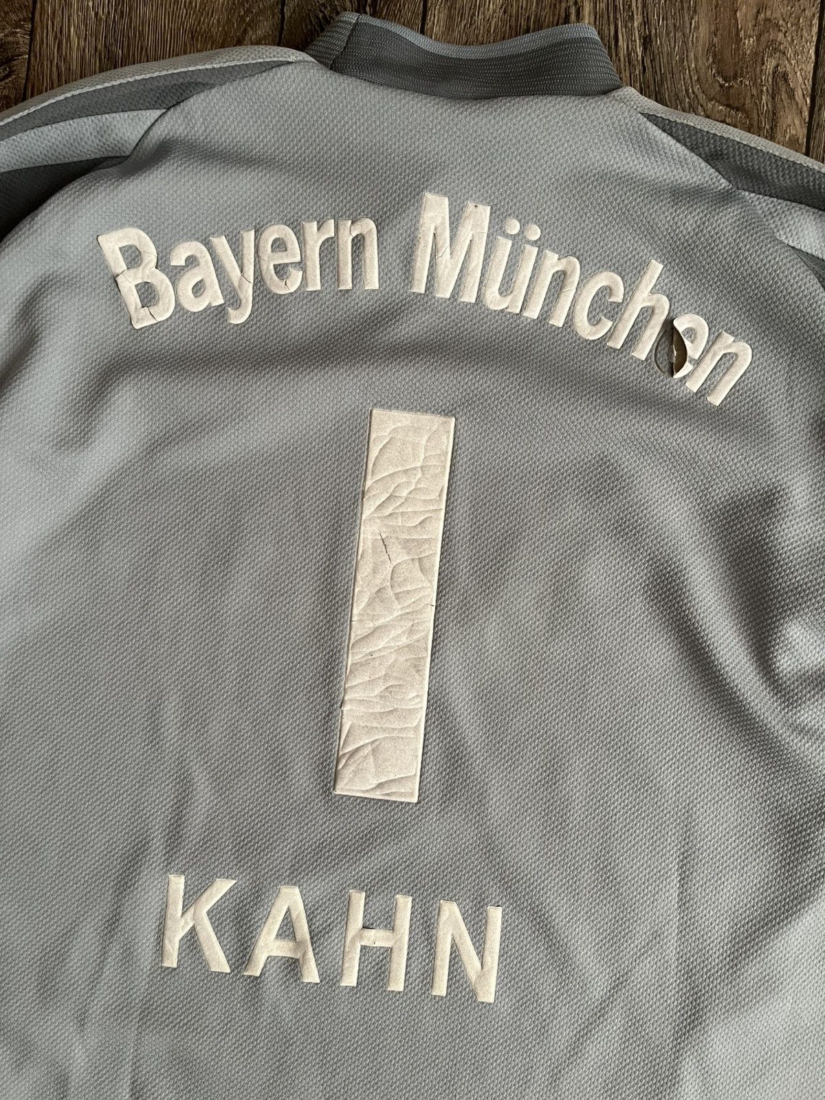 Adidas Adidas Bayern Munich #1 Oliver Kahn Goalkeeper Jersey 2002 Size US M / EU 48-50 / 2 - 16 Thumbnail