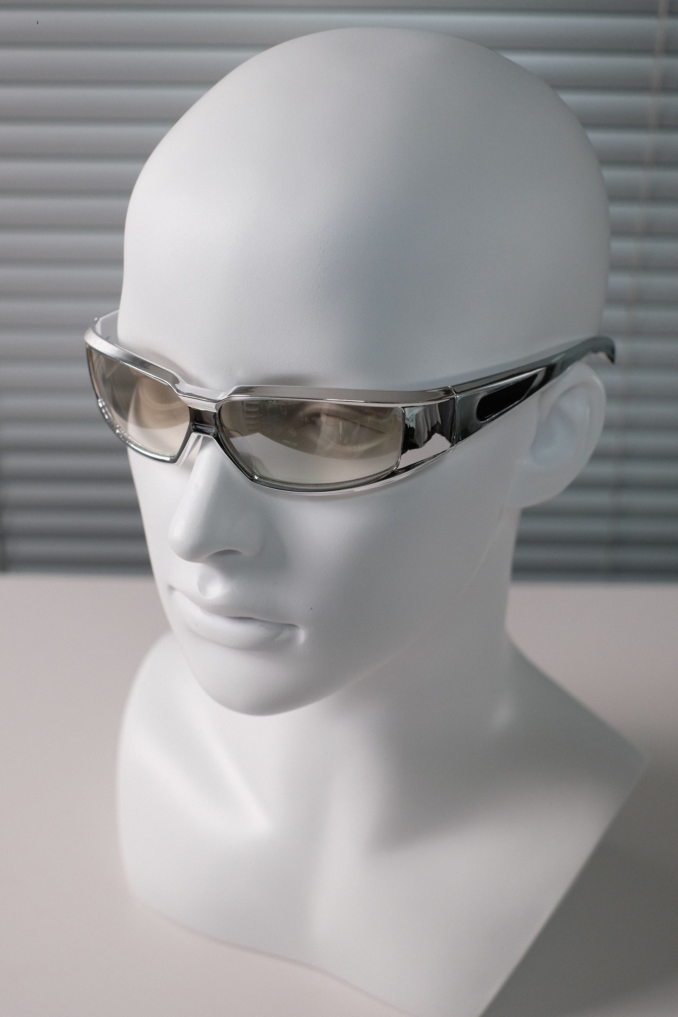 Japanese Brand Vtg Vintage Y2k Futuristic Rectangle Sunglasses Unisex OS Size ONE SIZE - 3 Thumbnail
