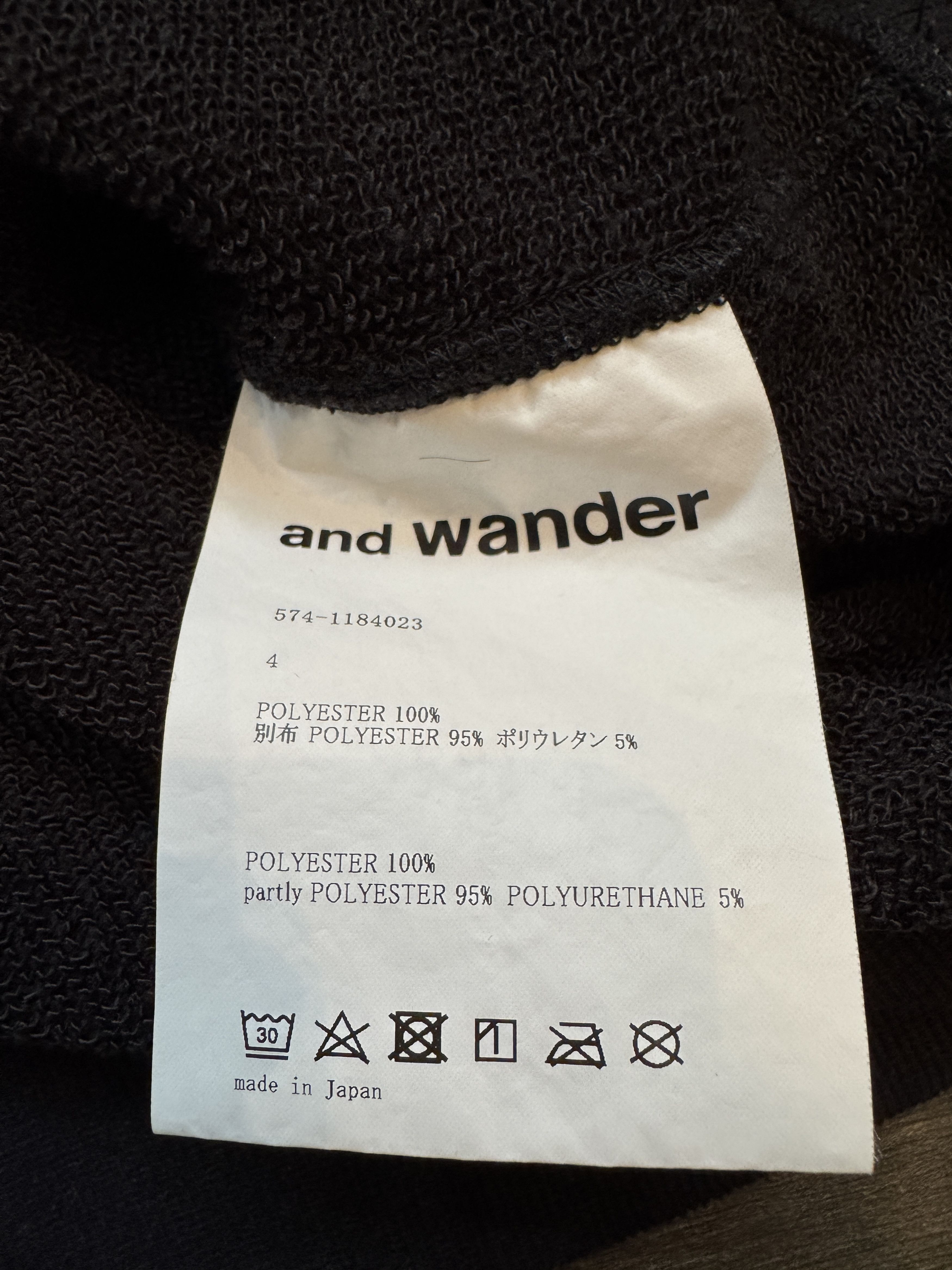 And Wander and wander Tech Crewneck 3M Reflective Size 4 Size US L / EU 52-54 / 3 - 7 Thumbnail