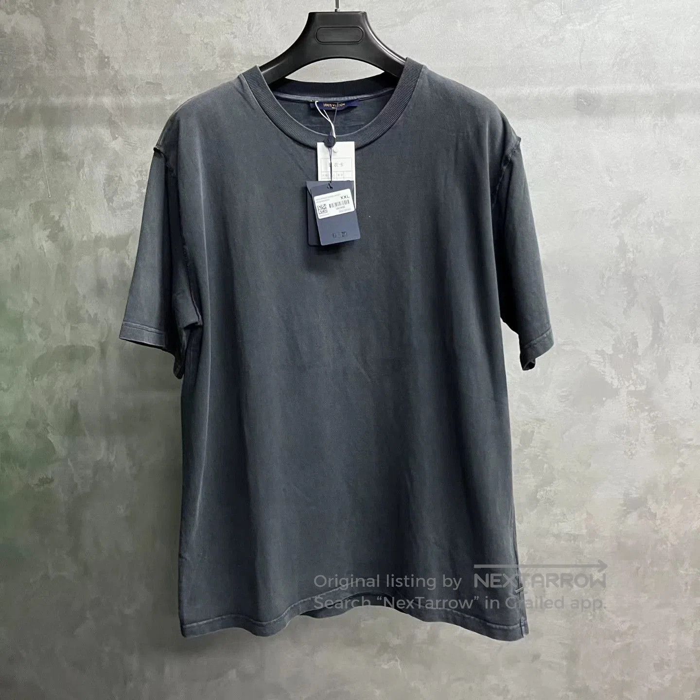 Louis Vuitton Gray Back Label Short Sleeve T-shirt.