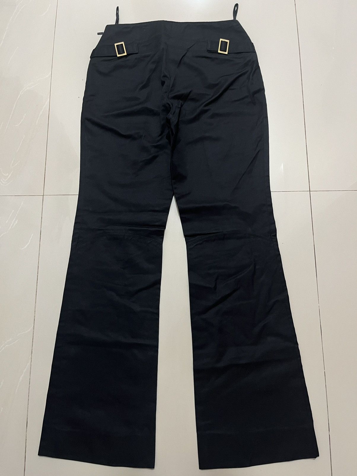 Gucci FW2003 GUCCI BY TOM FORD BUCKLE FLARED PANTS Size US 28 / EU 44 - 2 Thumbnail