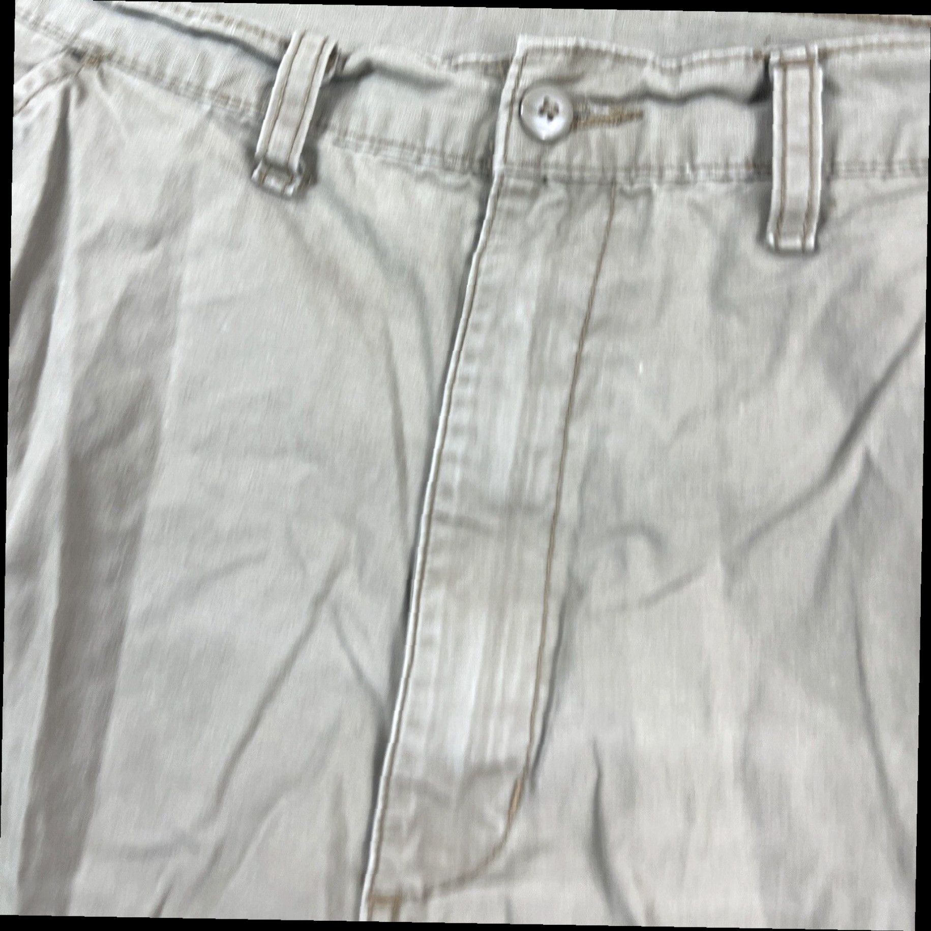 Wrangler Wrangler Men's Relaxed Mid Rise Faded Khaki Y2K Classic Cargo Shorts Size 36x10 Size US 36 / EU 52 - 4 Thumbnail