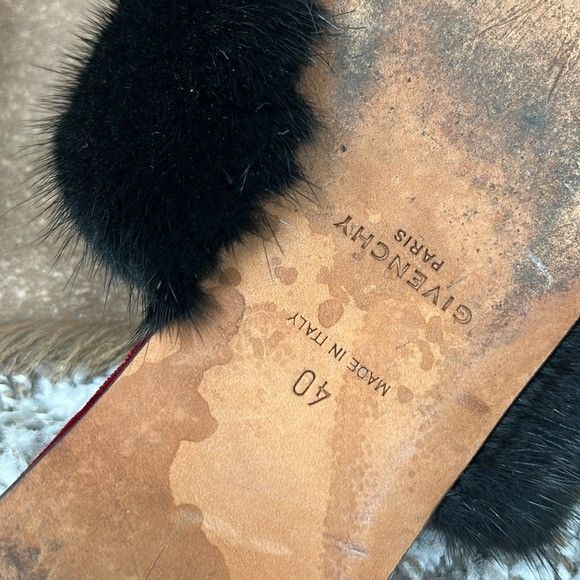 Givenchy Givenchy Bedford Mule Red Velvet and Black Mink Fur Slippers Size US 10 / IT 40 - 10 Thumbnail