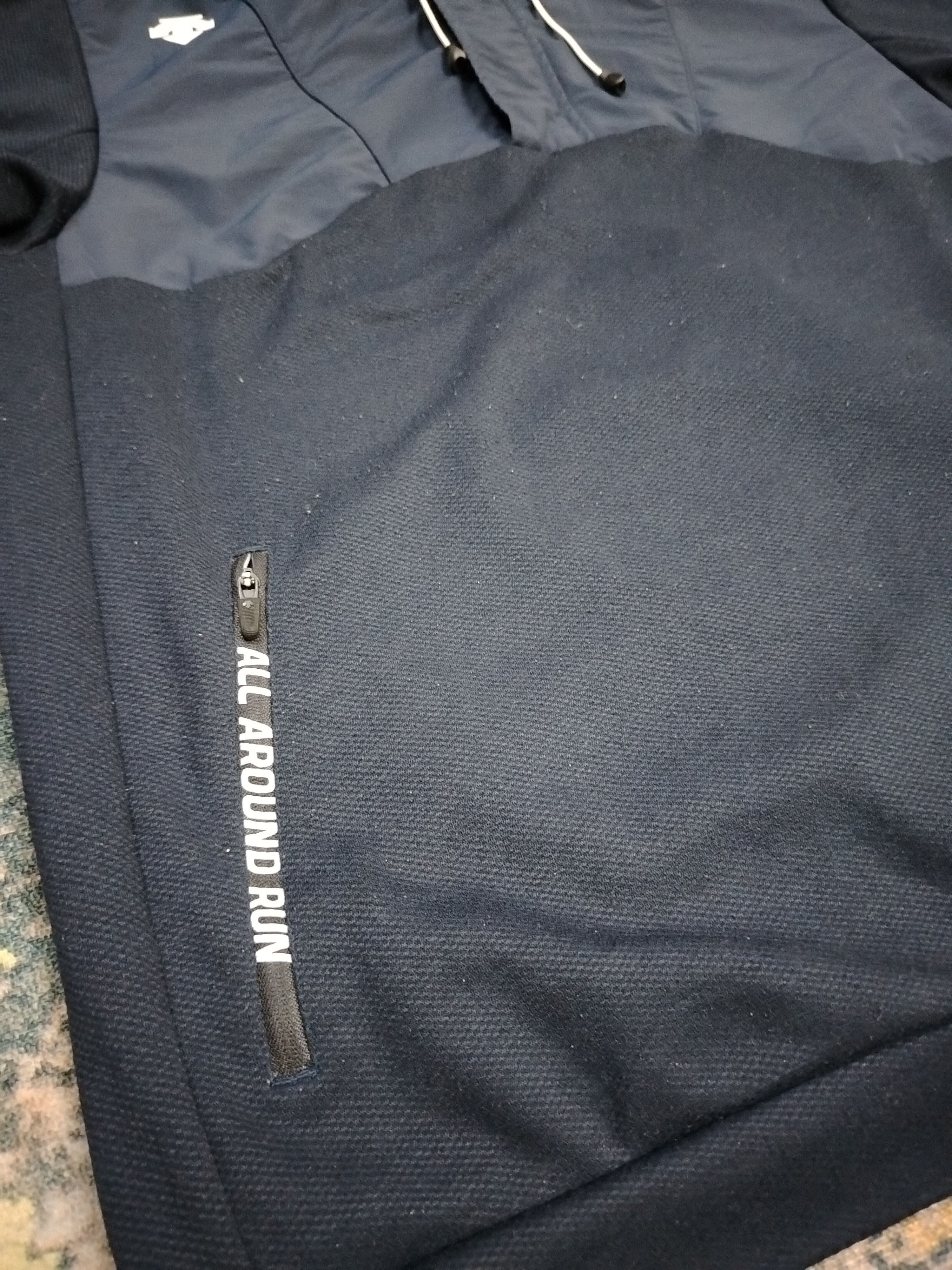 Descente Decente AAR hoodie in navy Size US S / EU 44-46 / 1 - 12 Thumbnail