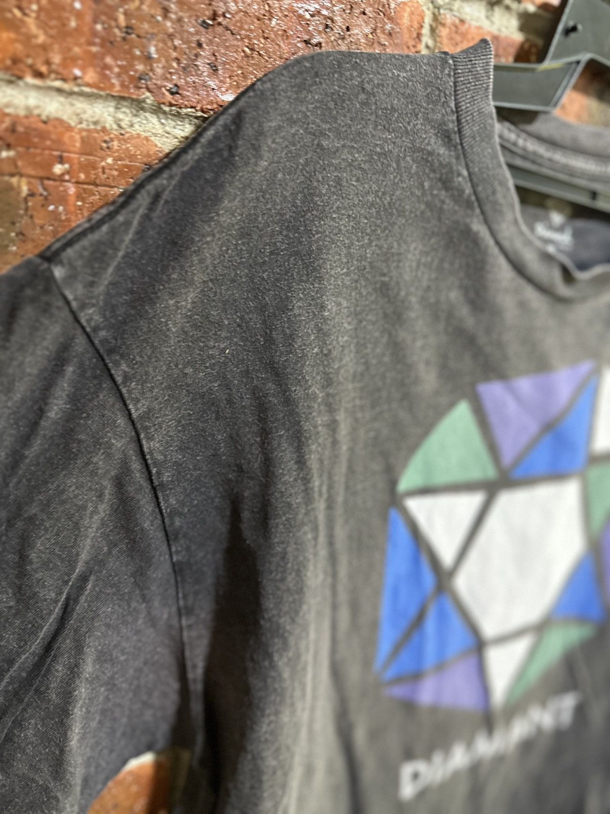 Diamond Supply Co. Thrashed Vintage Diamond Supply Co Faded Tee Size US XL / EU 56 / 4 - 8 Thumbnail