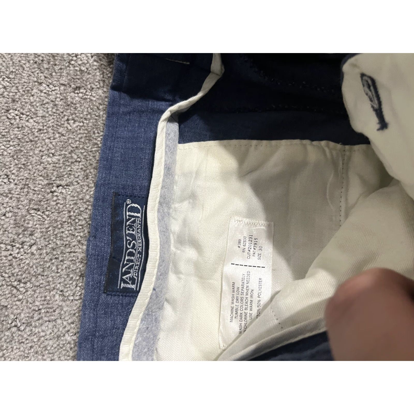 Lands' End VINTAGE Lands' End Pants Mens 30 Blue Pleated Chino Cotton Polyester Shirt Size US 30 / EU 46 - 5 Thumbnail