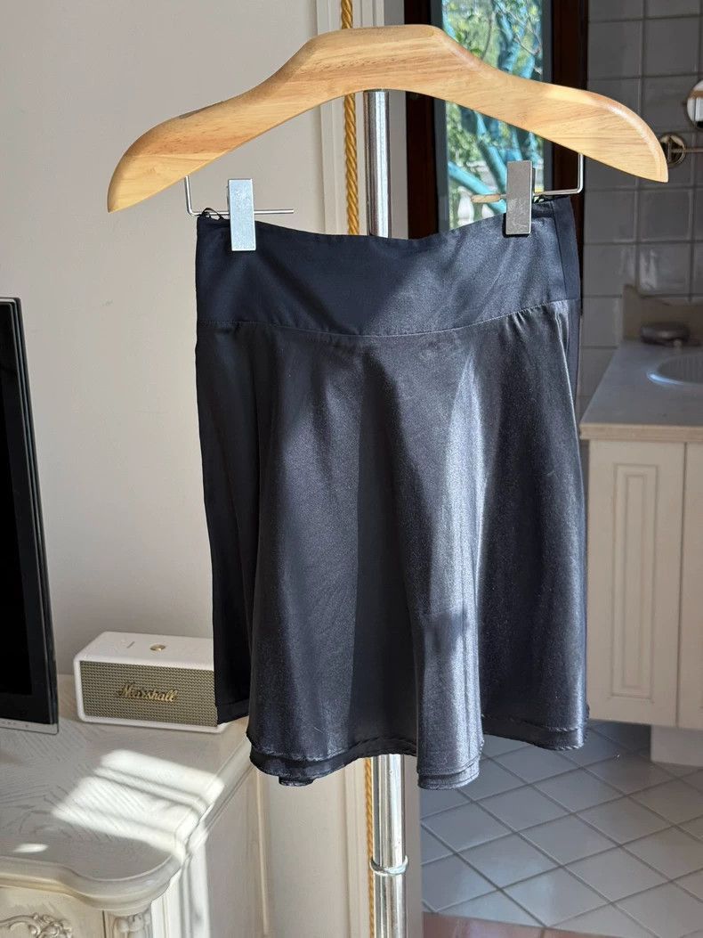 Maison Margiela Black Moschino Bow Skirt XS for Summer-2506 Size US 26 / EU 42 - 2 Thumbnail