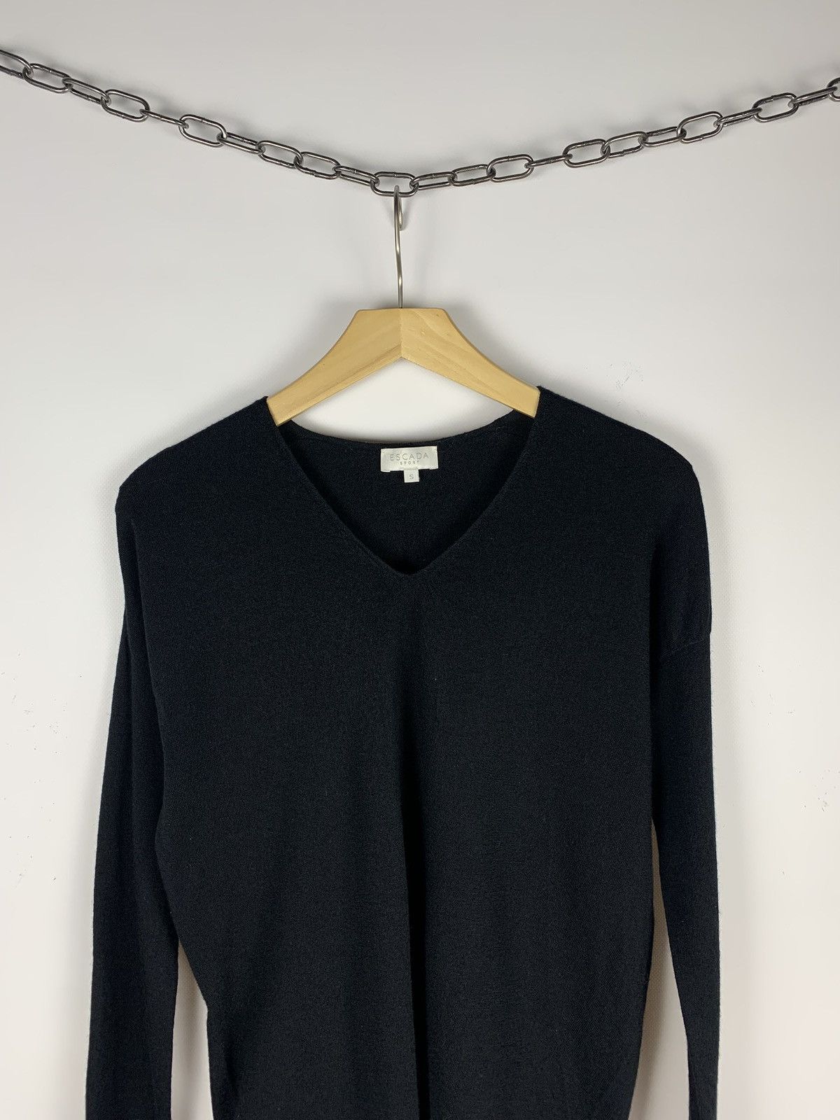 Escada Sport Escada Sport Womens Wool Sweater Jumper Size S Black V-Neck Size S / US 4 / IT 40 - 8 Thumbnail