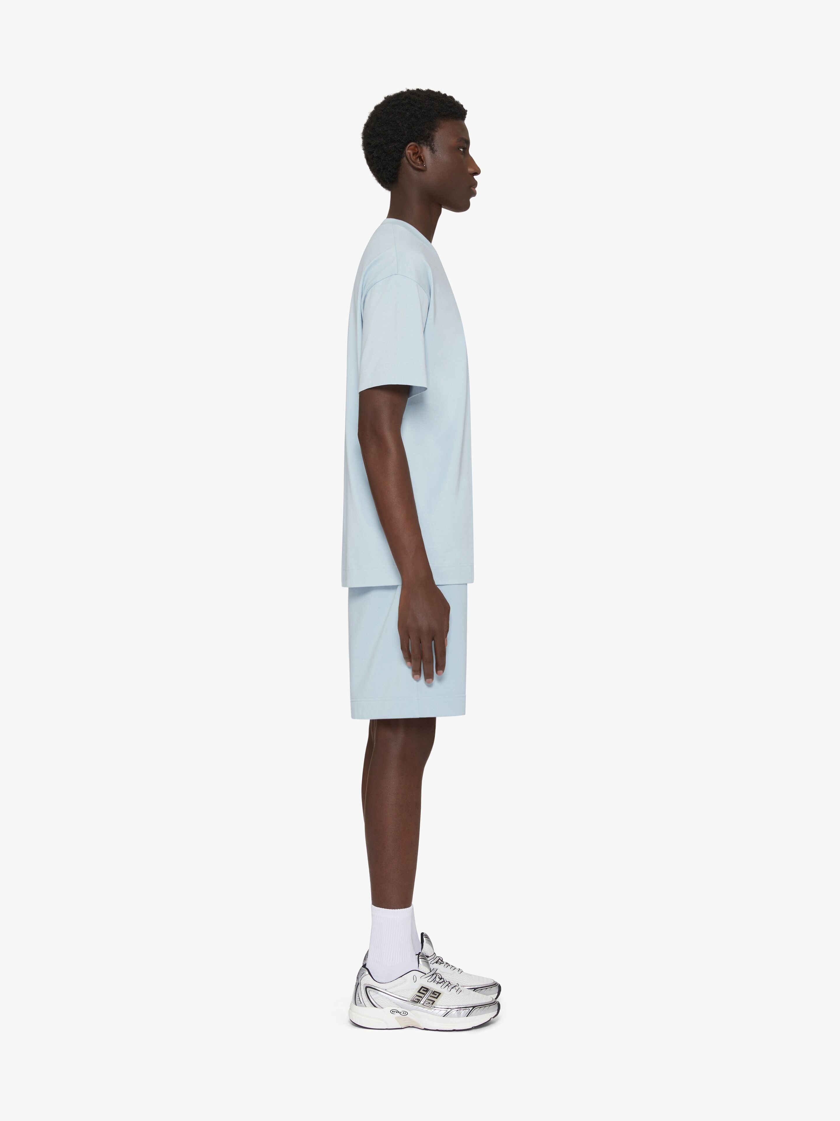Givenchy o1srvl11e0925 Short Sleeve T-Shirt in Blue Size US M / EU 48-50 / 2 - 3 Thumbnail