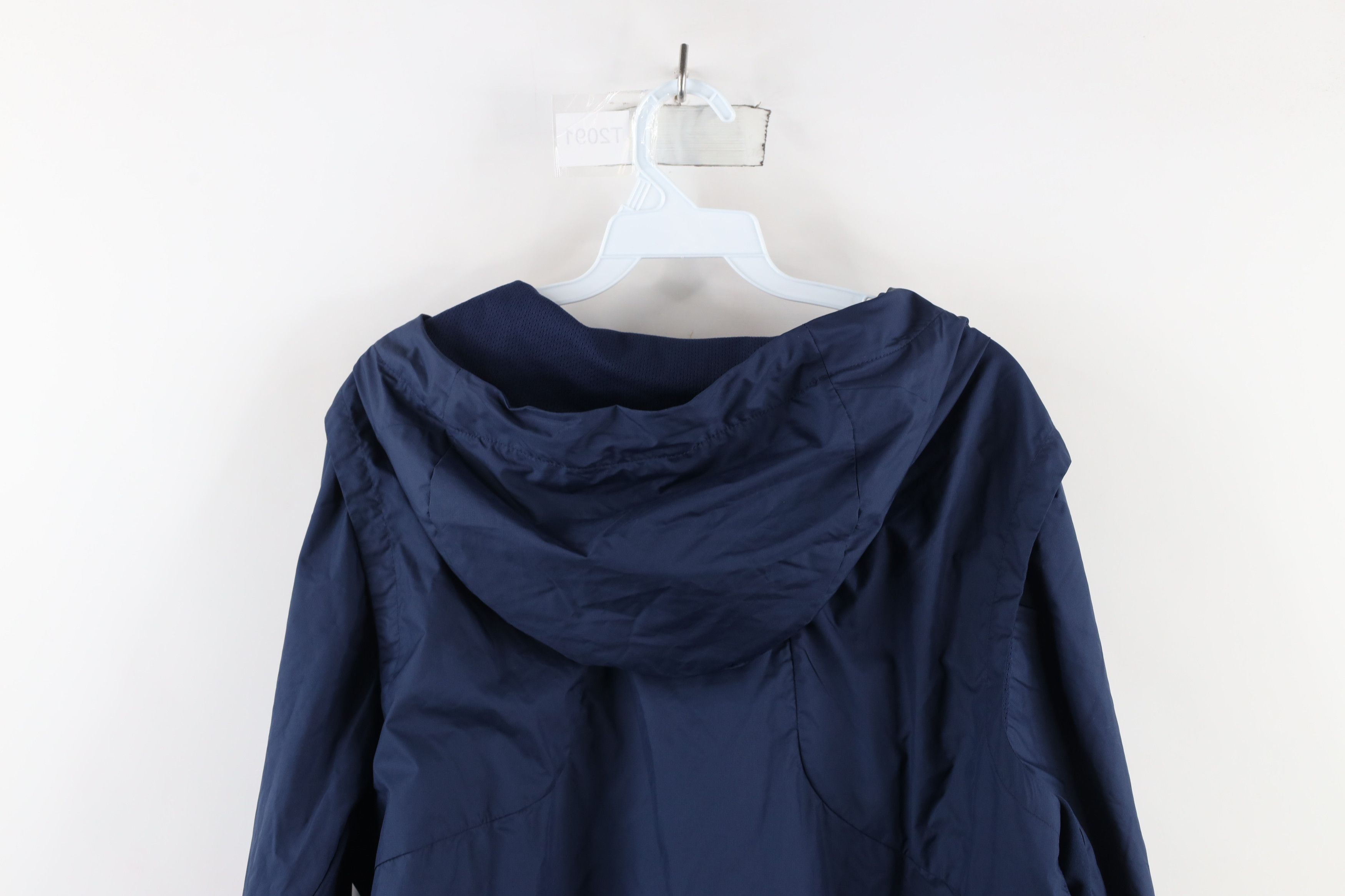 Nike × Vintage Nike Issued University of Toledo Soccer Hooded Jacket Blue Size US M / EU 48-50 / 2 - 13 Thumbnail