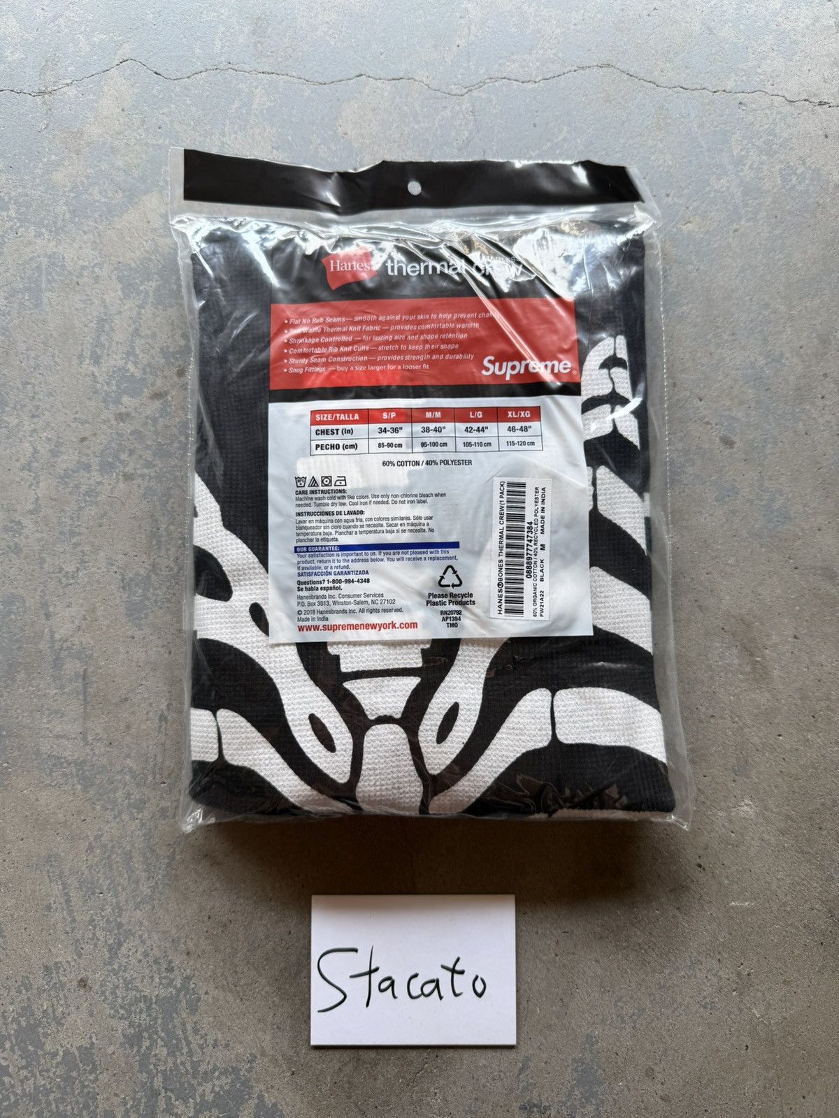 Hanes × Supreme Supreme x Hanes Bone Thermal Crew Black FW21 Size US M / EU 48-50 / 2 - 10 Thumbnail