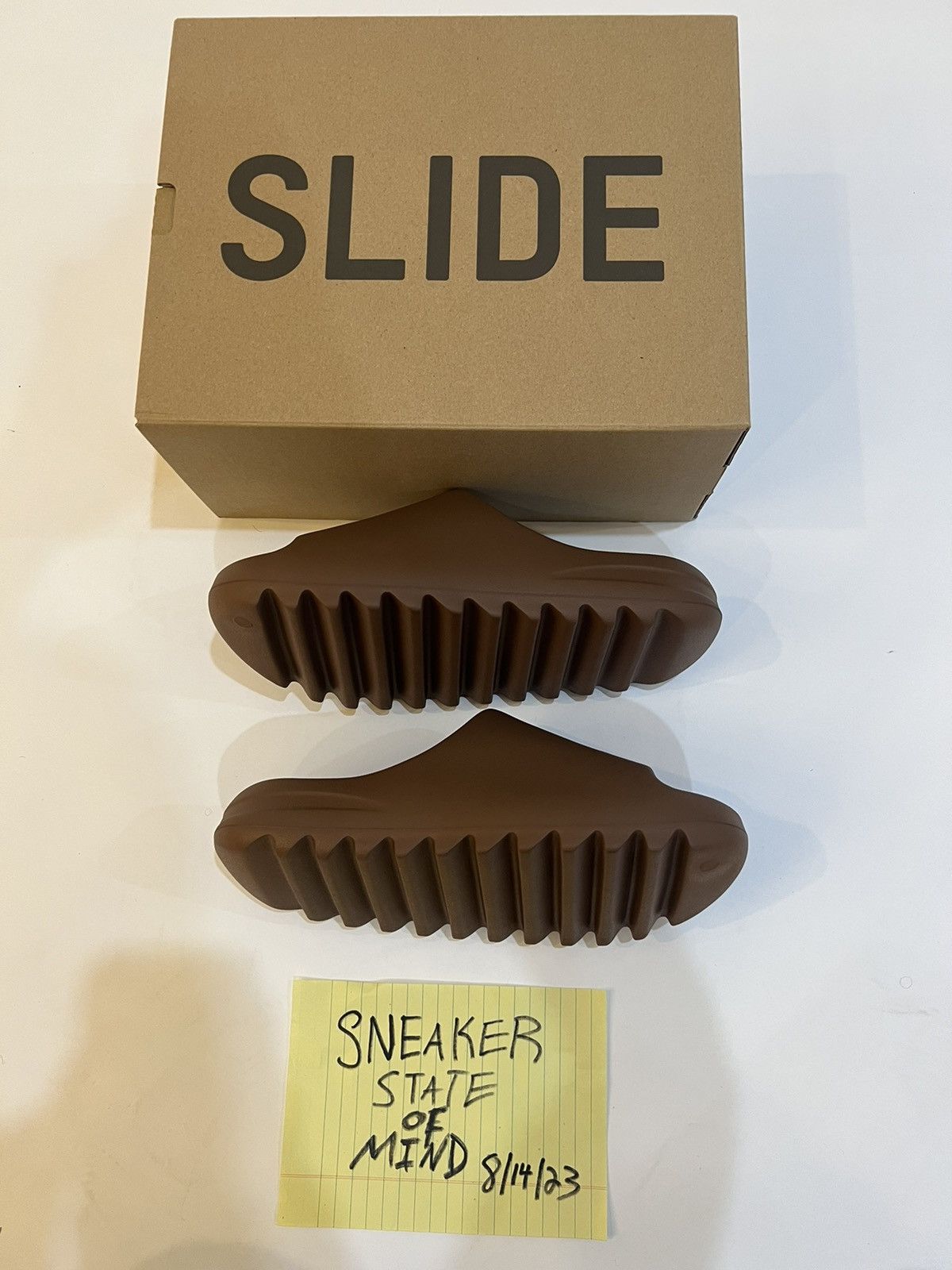 Adidas × Kanye West BRAND NEW YEEZY SLIDE FLAX SIZE 9 IN HAND FAST SHIPPING!! Size US 9 / EU 42 - 3 Thumbnail