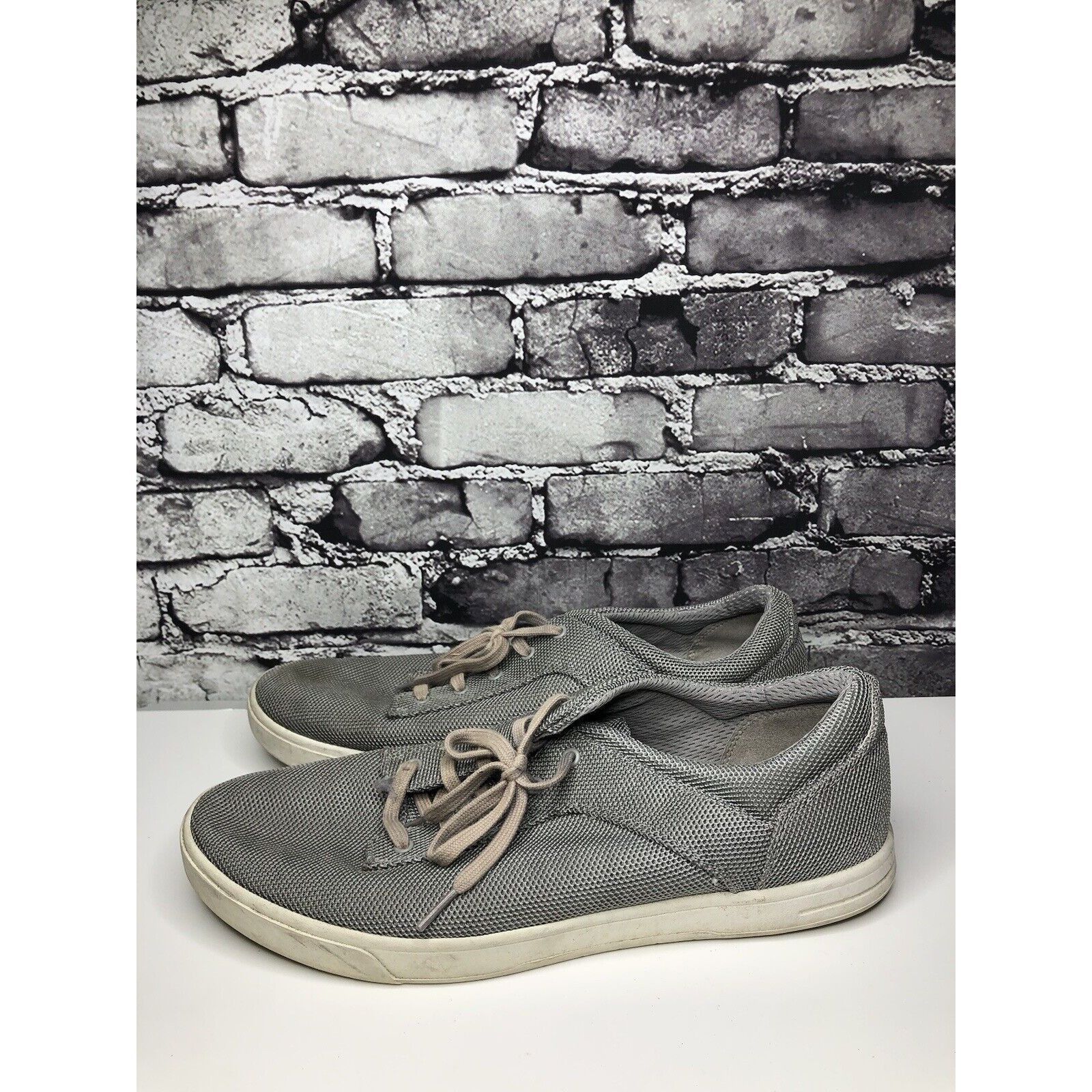 Ugg UGG Seal Grey Bueller Hyper Weave Fashion Sneakers Shoes Men Size US 13 / EU 46 - 8 Thumbnail