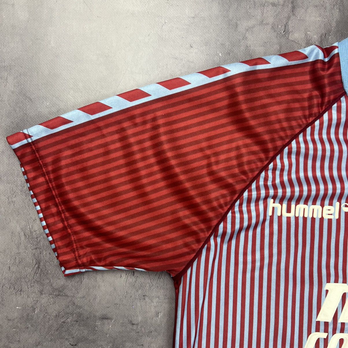 Hummel Rare! Aston Villa Hummel Vintage Soccer Jersey 1987 Size US M / EU 48-50 / 2 - 3 Thumbnail