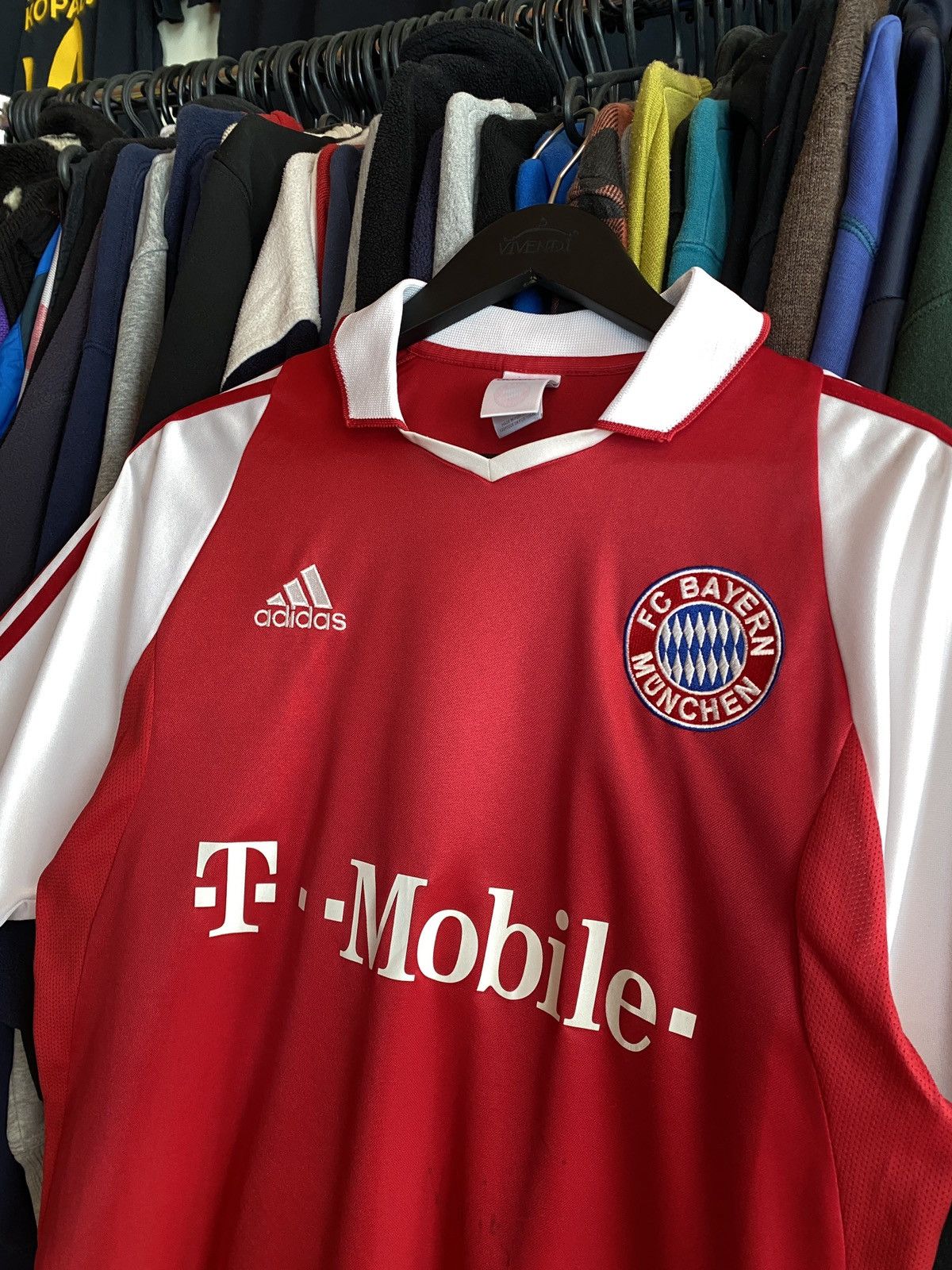 Adidas VINTAGE ADIDAS FC BAYERN MUNCHEN JERSEY T-SHIRT Y2k Size US M / EU 48-50 / 2 - 2 Thumbnail