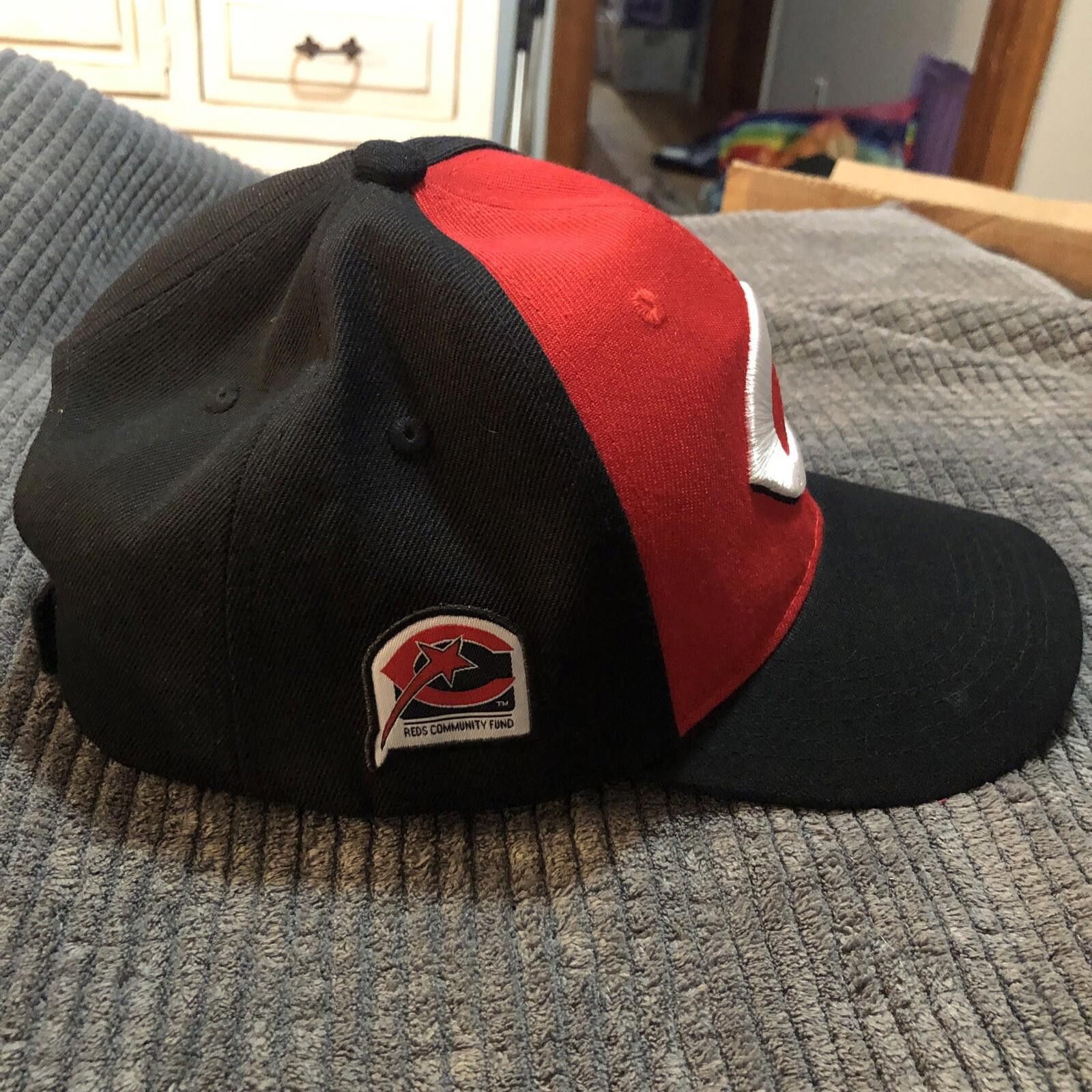 Designer Melonwear Hat Cincinnati Reds One Size Men's Red Size ONE SIZE - 4 Thumbnail