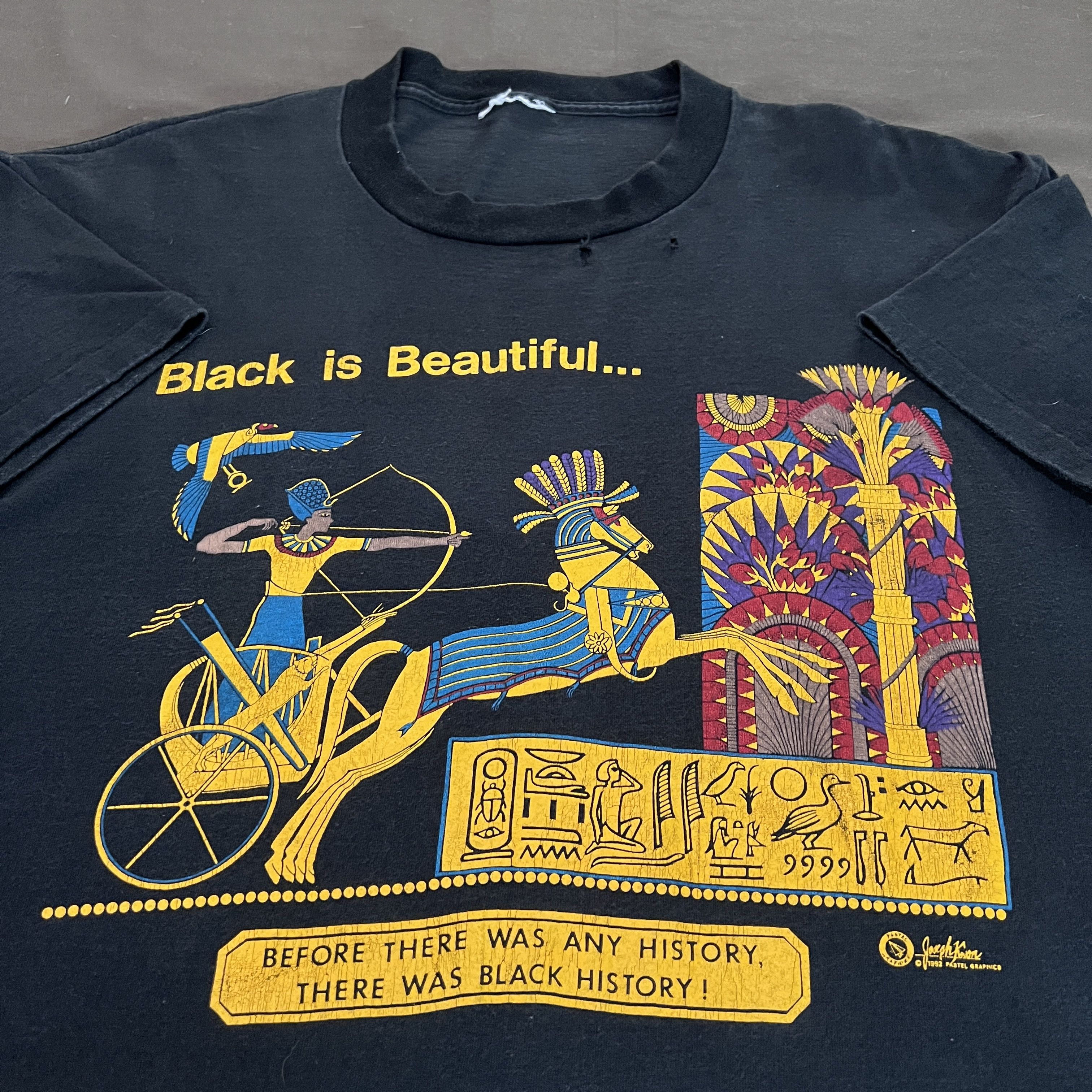 Rap Tees × Vintage Vintage 90s Black is beautiful Queens of Ancient History Tee Size US XL / EU 56 / 4 - 1 Thumbnail