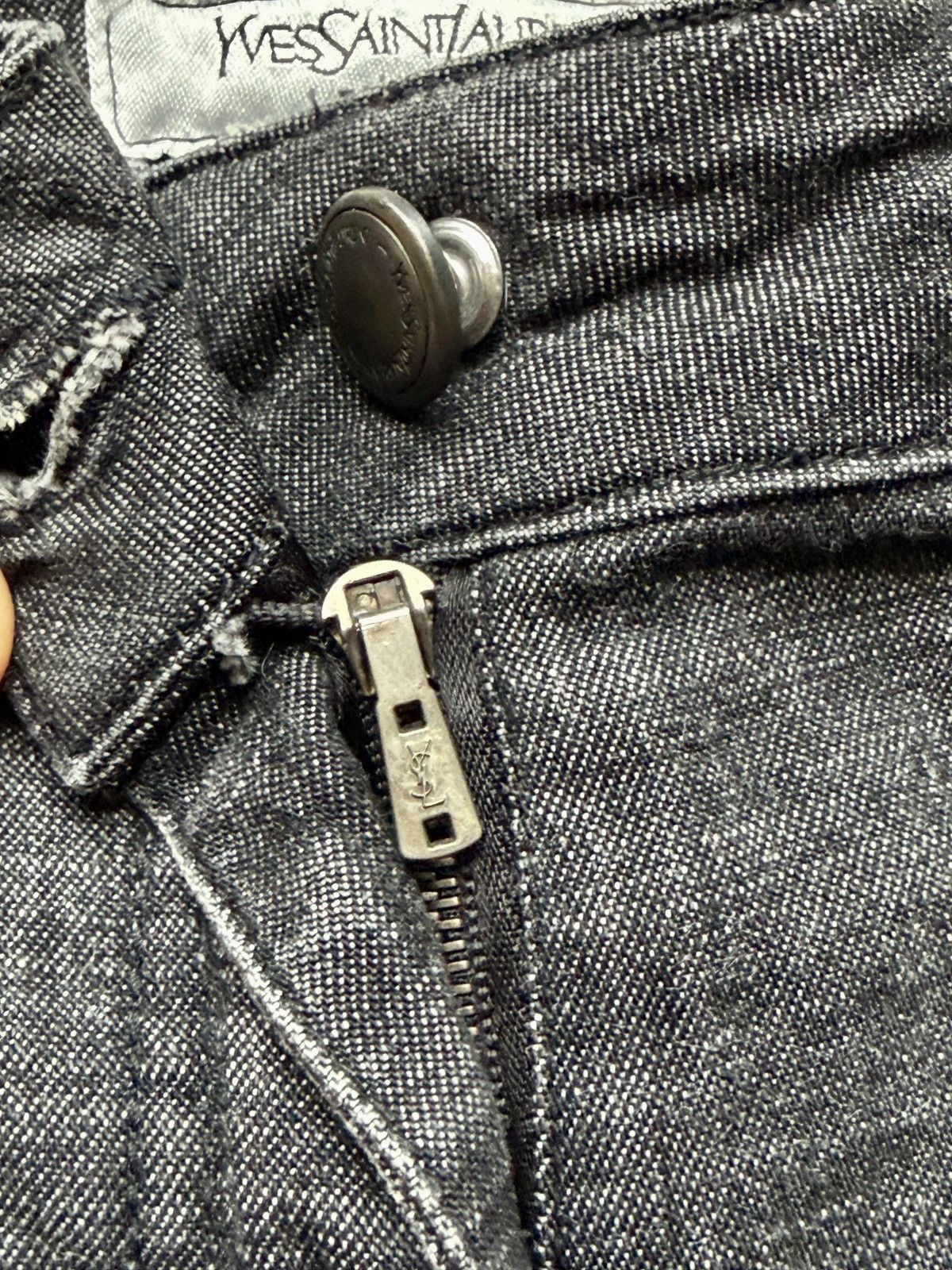 Saint Laurent Paris Yves Saint Laurent Grey Pigmented Denim Size 26" / US 2 / IT 38 - 6 Thumbnail