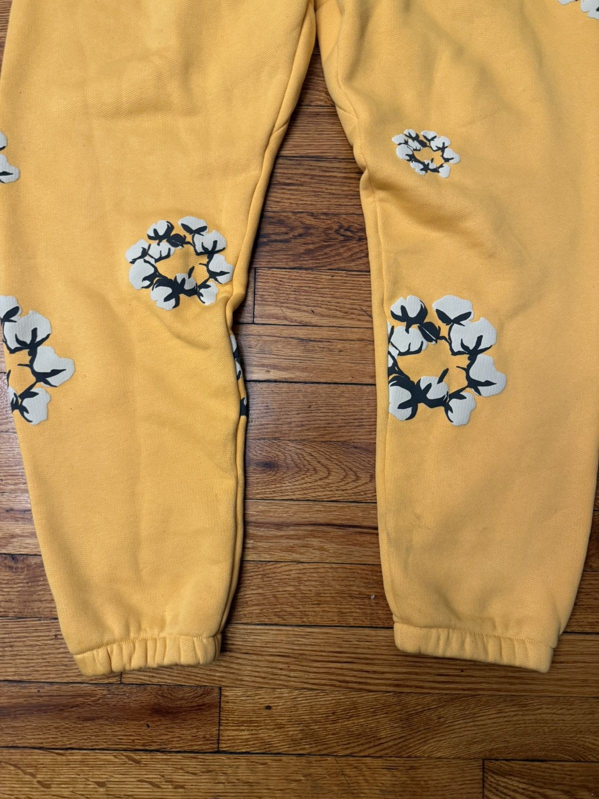 Cactus Plant Flea Market × DENIM TEARS CPFM DENIM TEARS SWEATPANTS CACTUS TEARS Size Large Size US 36 / EU 52 - 4 Thumbnail