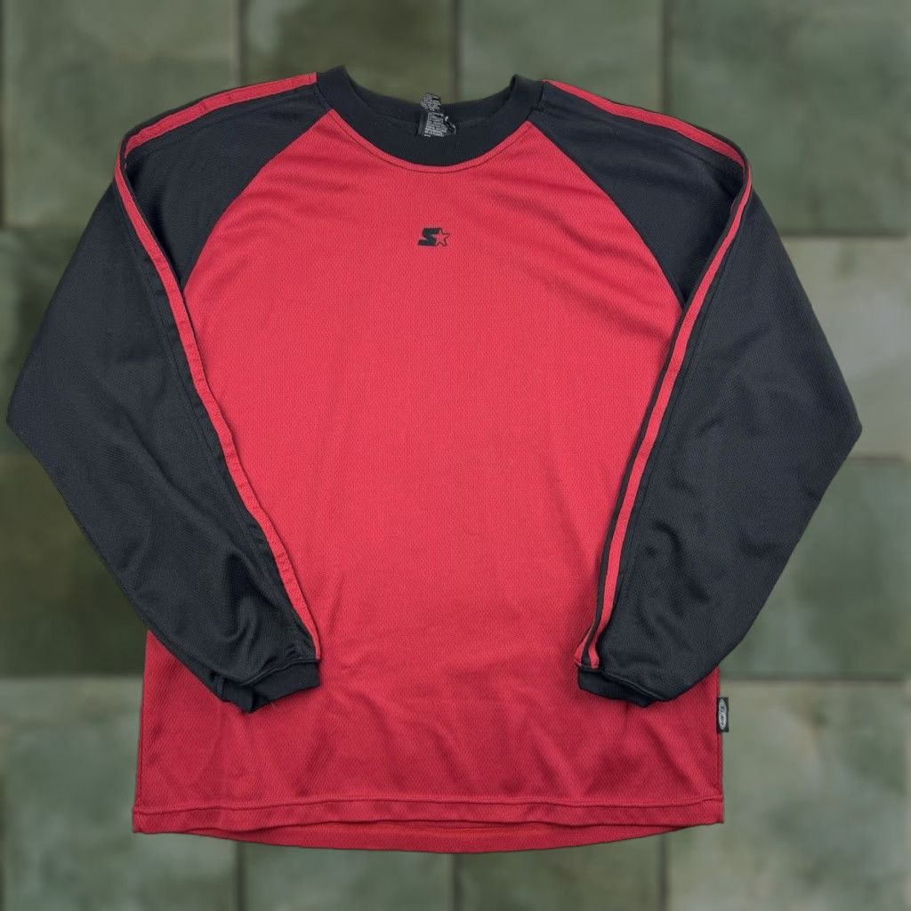 VINTAGE Starter Athletic Long Sleeve Shirt Adult Medium Red Center Logo Sports Shirt