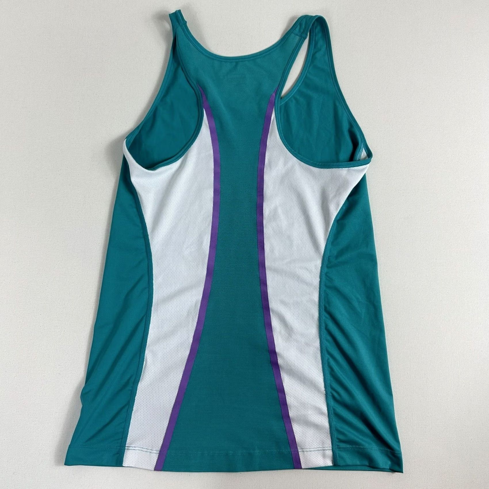 Nike Nike Pro Tank Top Womens Medium Blue Sleeveless Round Neck Logo Sportswear Nike Pro Tank Top Womens Medium Blue Sleeveless Round Neck Logo Size M / US 6-8 / IT 42-44 - 2 Thumbnail