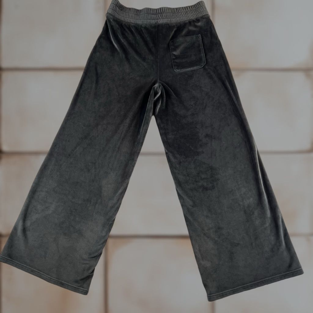 Abercrombie & Fitch Abercrombie & Fitch Gilly Hicks Velour Wide Leg Pants Pull On Women M Charcoal Black 90s Adjustable Waist Size 32" / US 10 / IT 46 - 1 Thumbnail