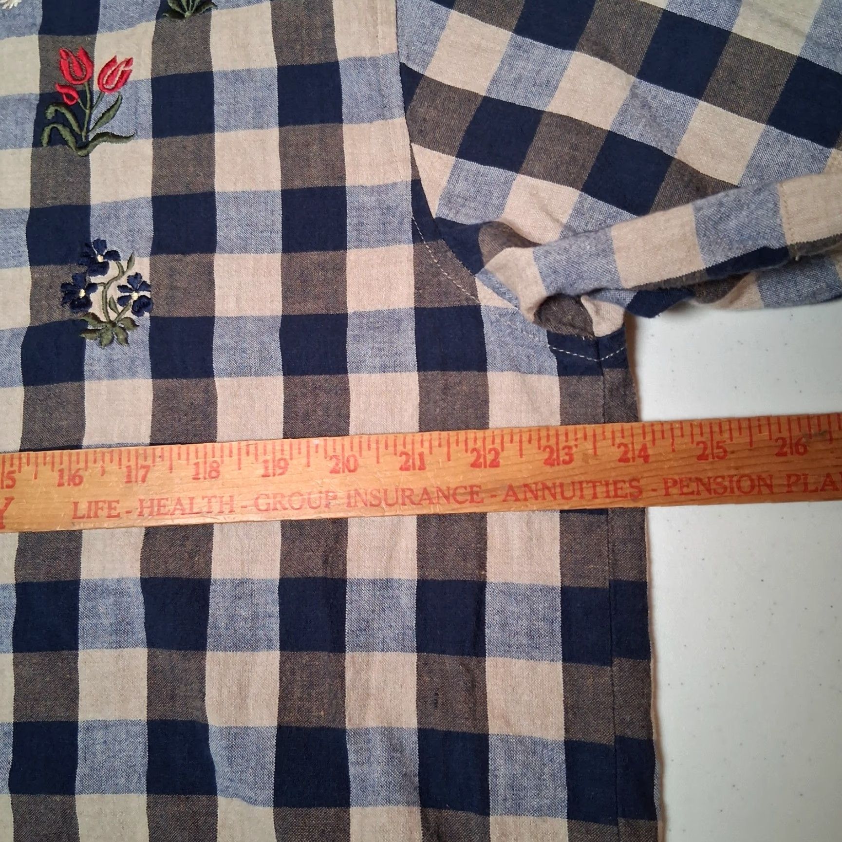 Vintage VINTAGE Maggie & Max Button-Up Blouse 2X Plus Size Casual Short Sleeve Tan Blue Gingham Check Embroidered Floral Womens Size XXL / US 16-18 / IT 52-54 - 6 Thumbnail