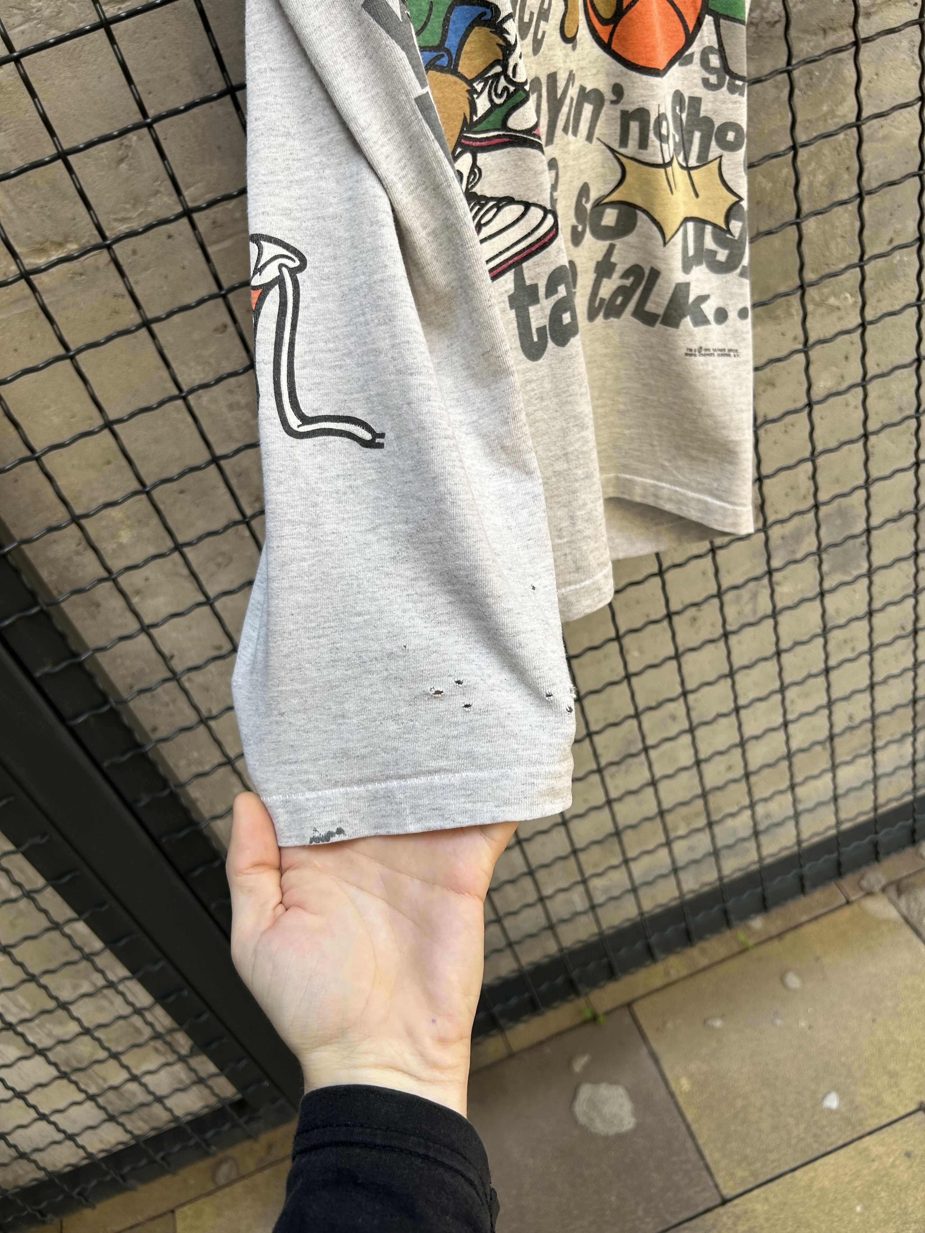Cartoon Network Vintage 1993 Looney Tunes Taz Bugs Bunny Cartoon T-shirt Size US XL / EU 56 / 4 - 8 Thumbnail