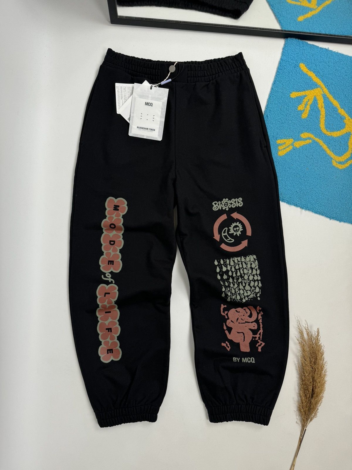image of Alexander Mcqueen Alexandr Mcqueen Wide Blockchain Token Oversize Sweatpant in Black (Size 32)