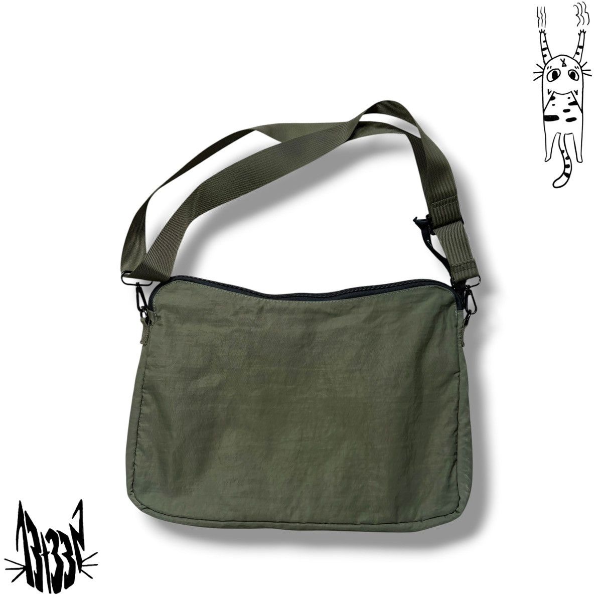 C.P. Company C P Company Green/Khaki Mesenger Bag Excellent Nylon Size ONE SIZE - 2 Thumbnail