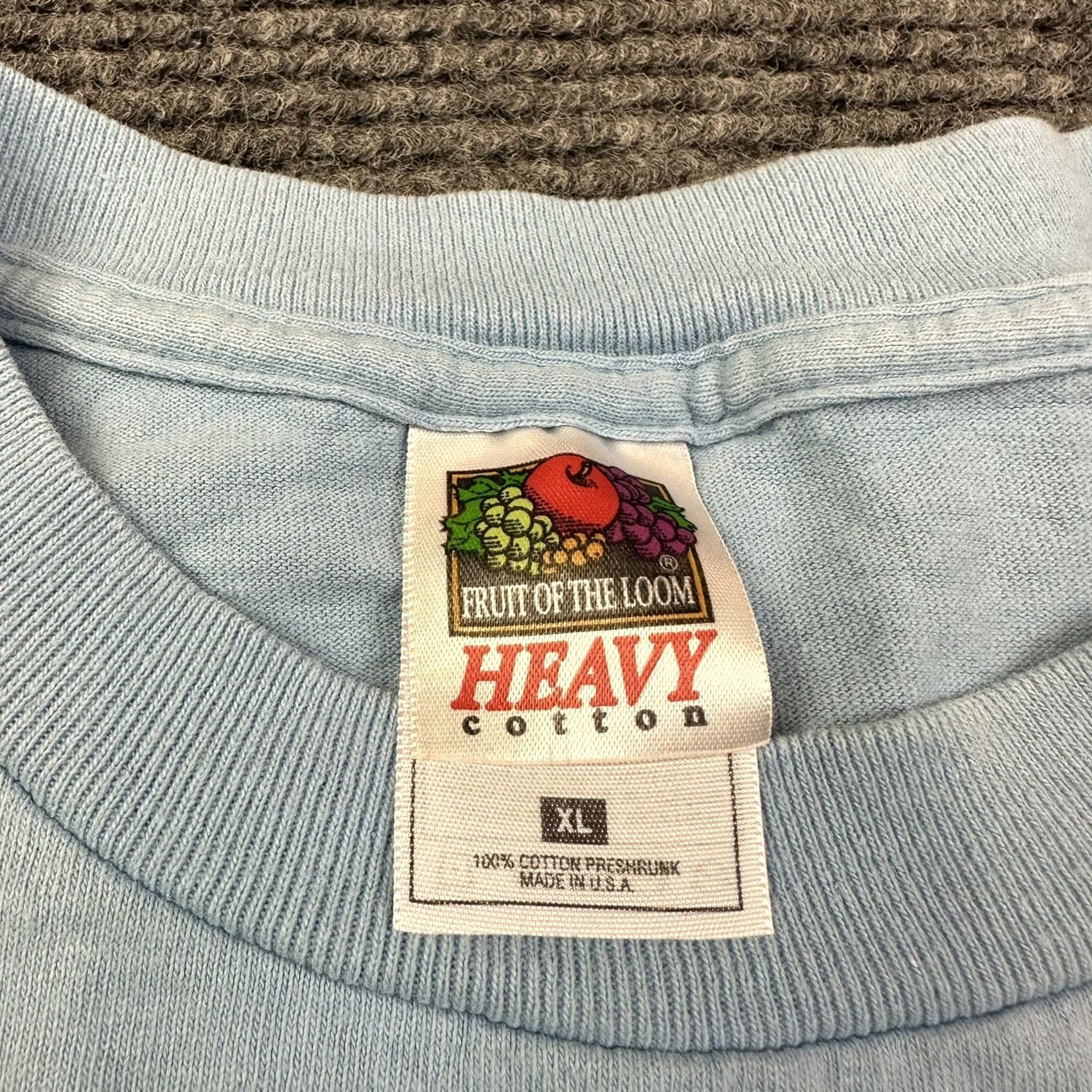 Fruit Of The Loom VINTAGE Fieldcrest Cannon Short Sleeve T Shirt Blue 90s XL Graphic Tee Mens Mens? Size US XL / EU 56 / 4 - 2 Thumbnail