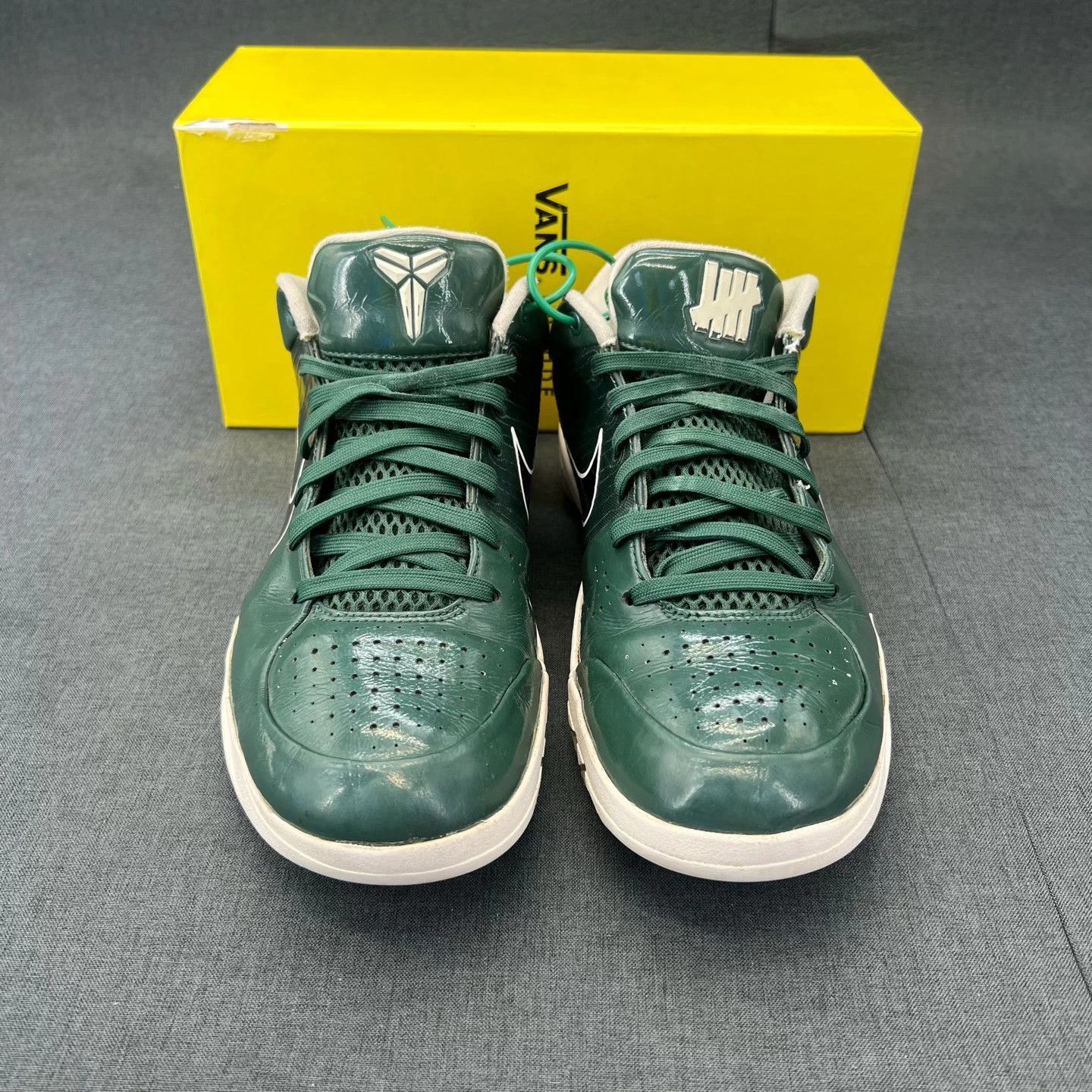 Nike Nike Zoom Kobe 4 'Bucks' 43 New Size US 10 / EU 43 - 8 Thumbnail
