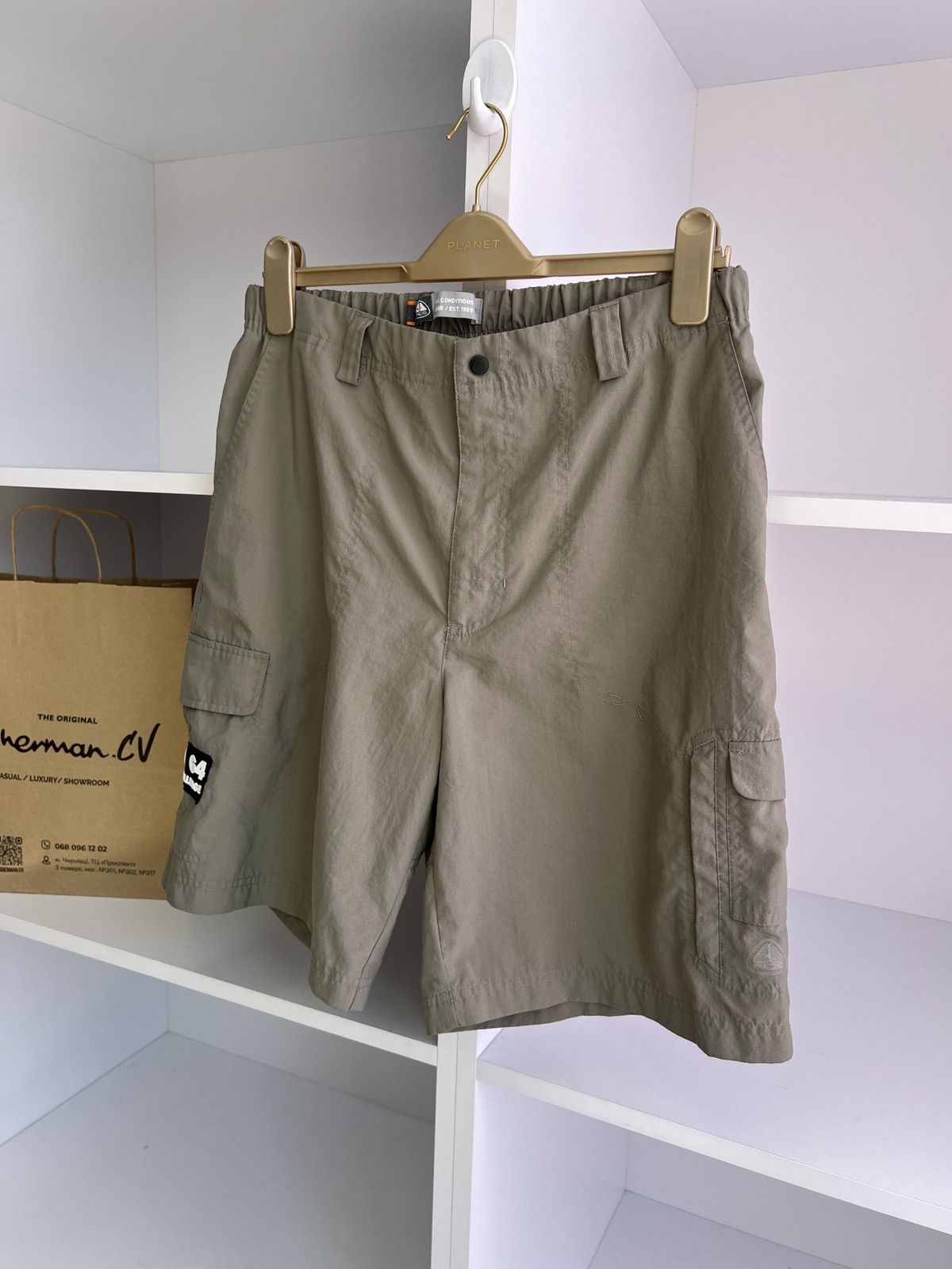 Nike × Nike ACG × Vintage Vintage Nike Acg LandRover Shorts Size US 31 - 7 Thumbnail