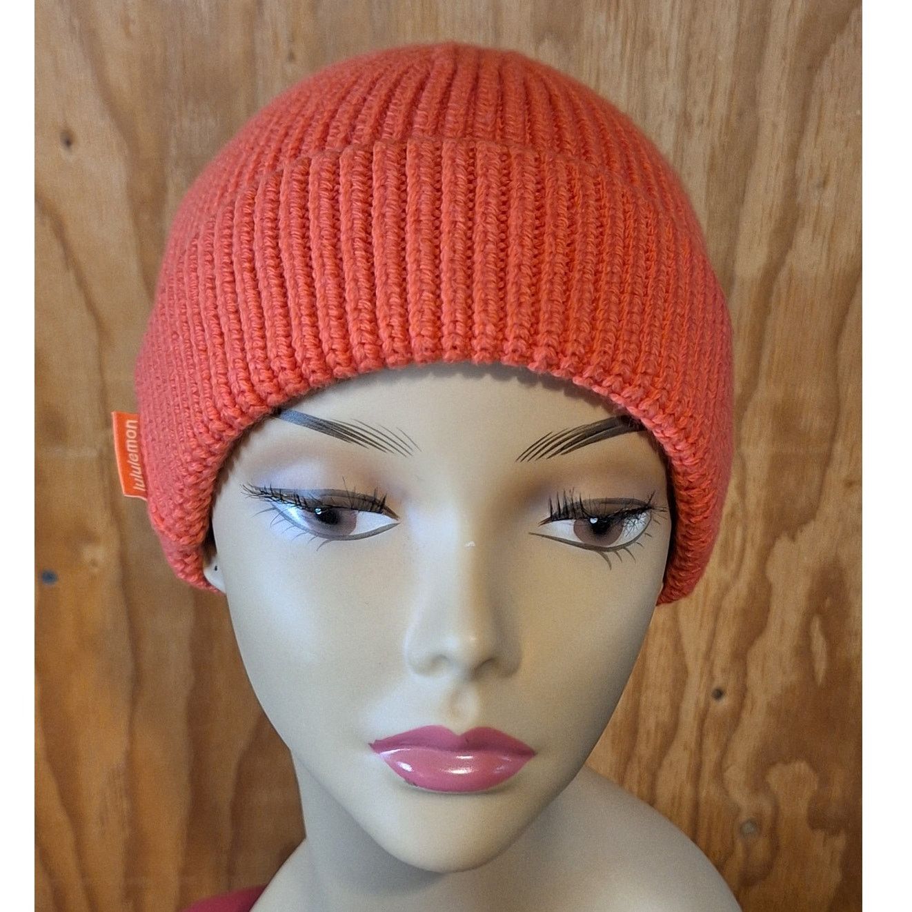 lululemon athletica Coral Knit Pom-Pom Beanie New Lululemon Womens Cable-Knit Pom-Pom | Mercari main image 2