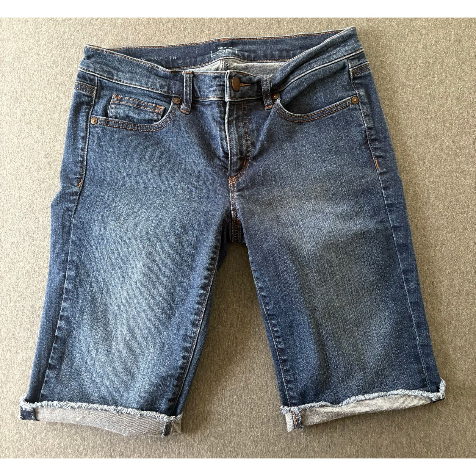 Other Ann Taylor LOFT | Women's Denim Jean Capris Modern | 28/6 Size 28" / US 6 / IT 42 - 1 Thumbnail