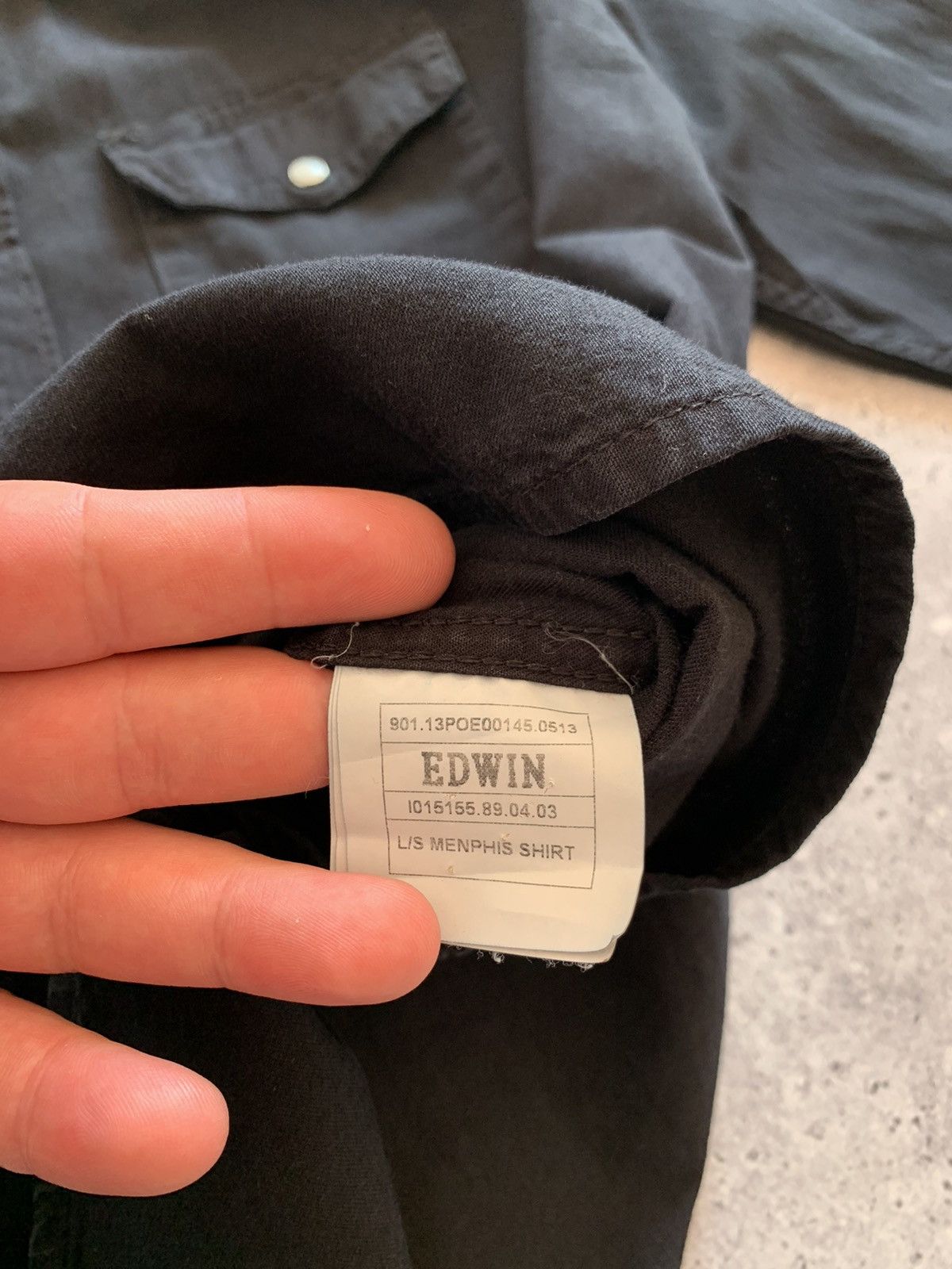 Edwin Vintage Edwin Black Button Up Shirt Japanese Brand L Size Size US L / EU 52-54 / 3 - 6 Thumbnail