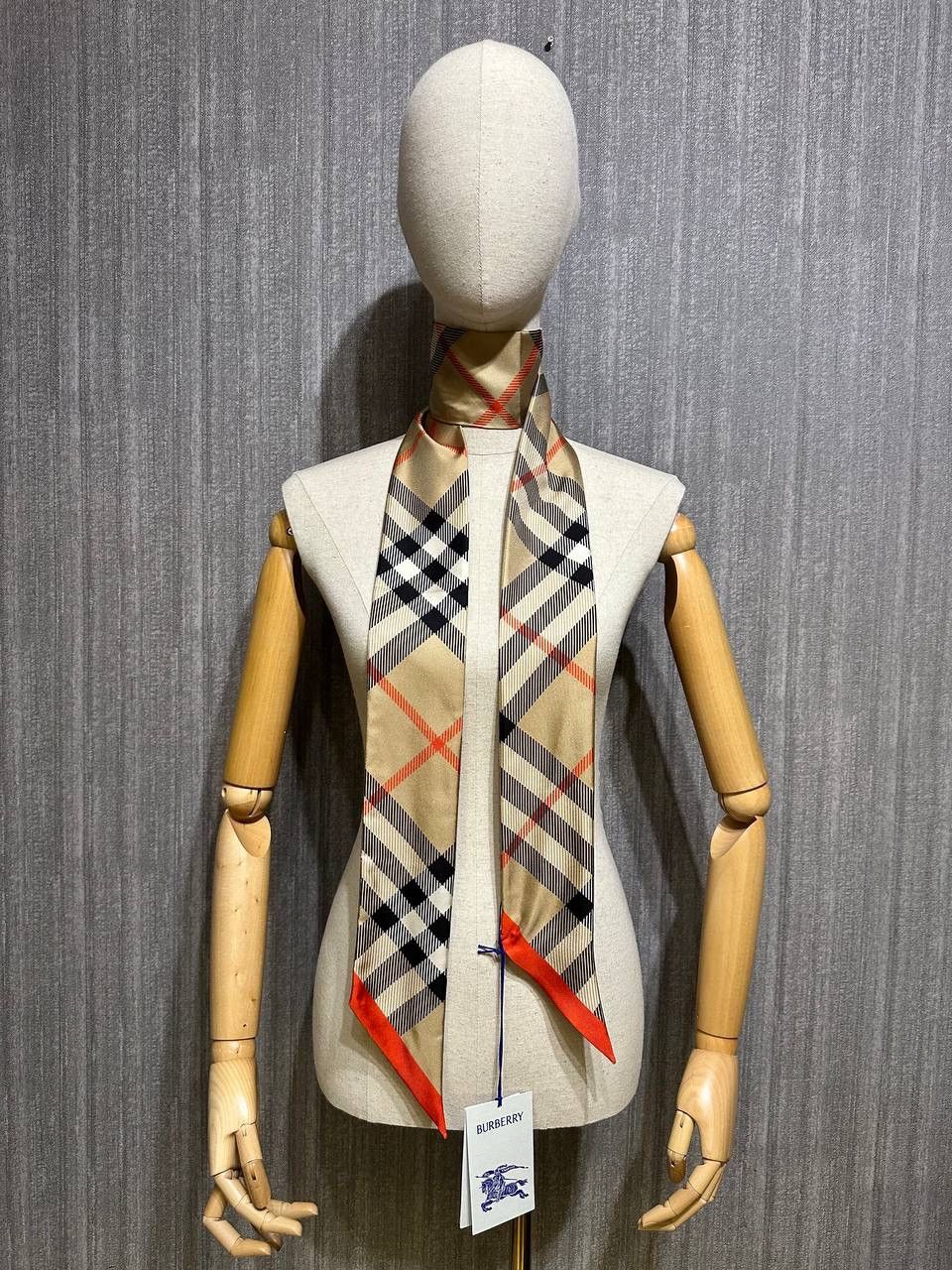 Burberry Burberry Silk Scarf Nova Check Slim Logo Print New 100% Auth Size ONE SIZE - 4 Thumbnail