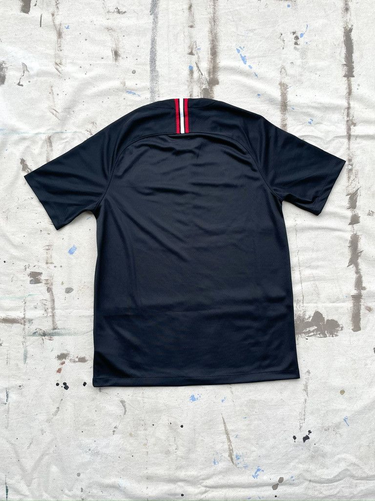 Jordan Brand Paris St. Germain Jordan Brand Soccer Kit- 2018- 2019 Size US M / EU 48-50 / 2 - 7 Thumbnail