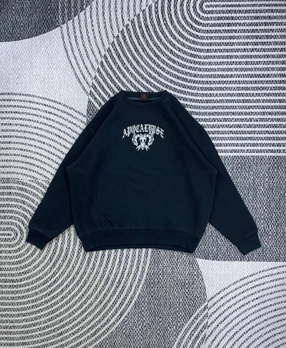 Japanese Brand Vintage Japanese Fashion Back Hit Print Sweatshirt Size US XL / EU 56 / 4 - 2 Thumbnail