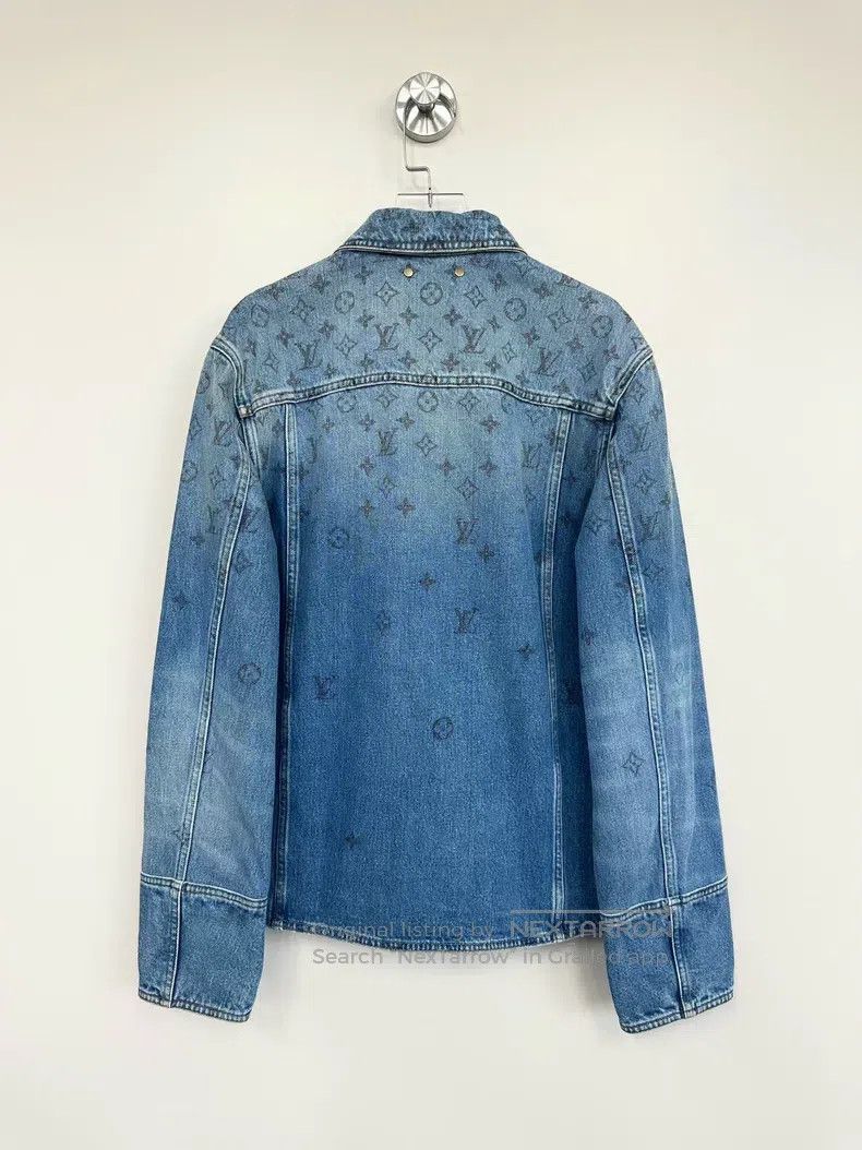 Louis Vuitton Louis Vuitton Blue gradient aged full logo denim jacket Size US M / EU 48-50 / 2 - 2 Thumbnail