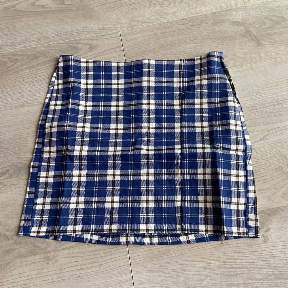 rue21 Rue 21 Blue and White Plaid Mini Skirt Size 32" / US 10 / IT 46 - 2 Thumbnail