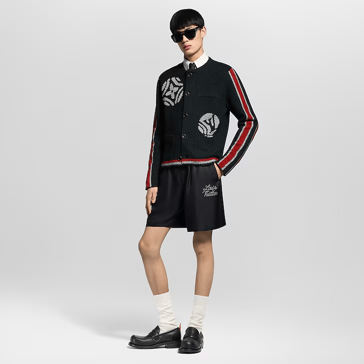 Louis Vuitton Printed Signature Silk Shorts Size US 30 / EU 46 - 4 Thumbnail