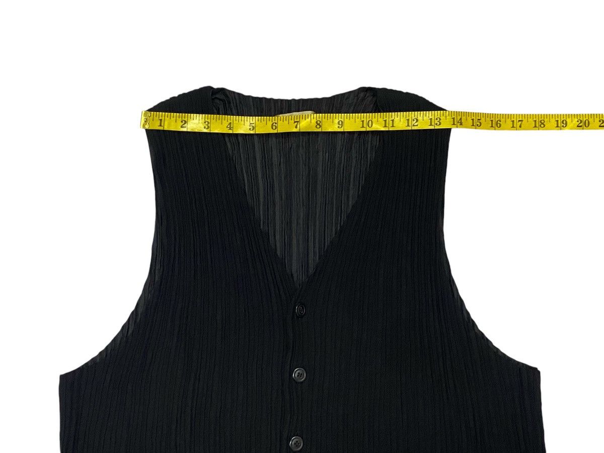 Issey Miyake 🔥Issey Miyake Men Pleated Button Ups Vest Size US M / EU 48-50 / 2 - 13 Thumbnail