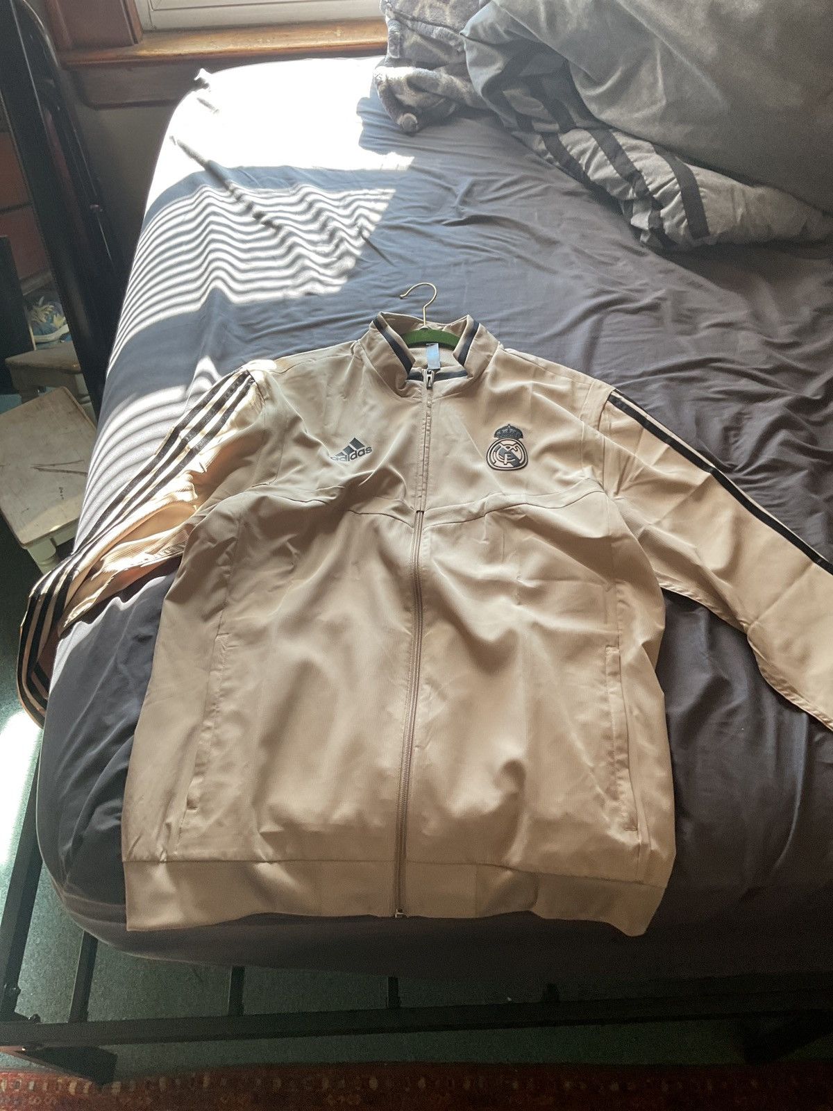 Adidas Real Madrid adidas jacket Size US XL / EU 56 / 4 - 1 Thumbnail