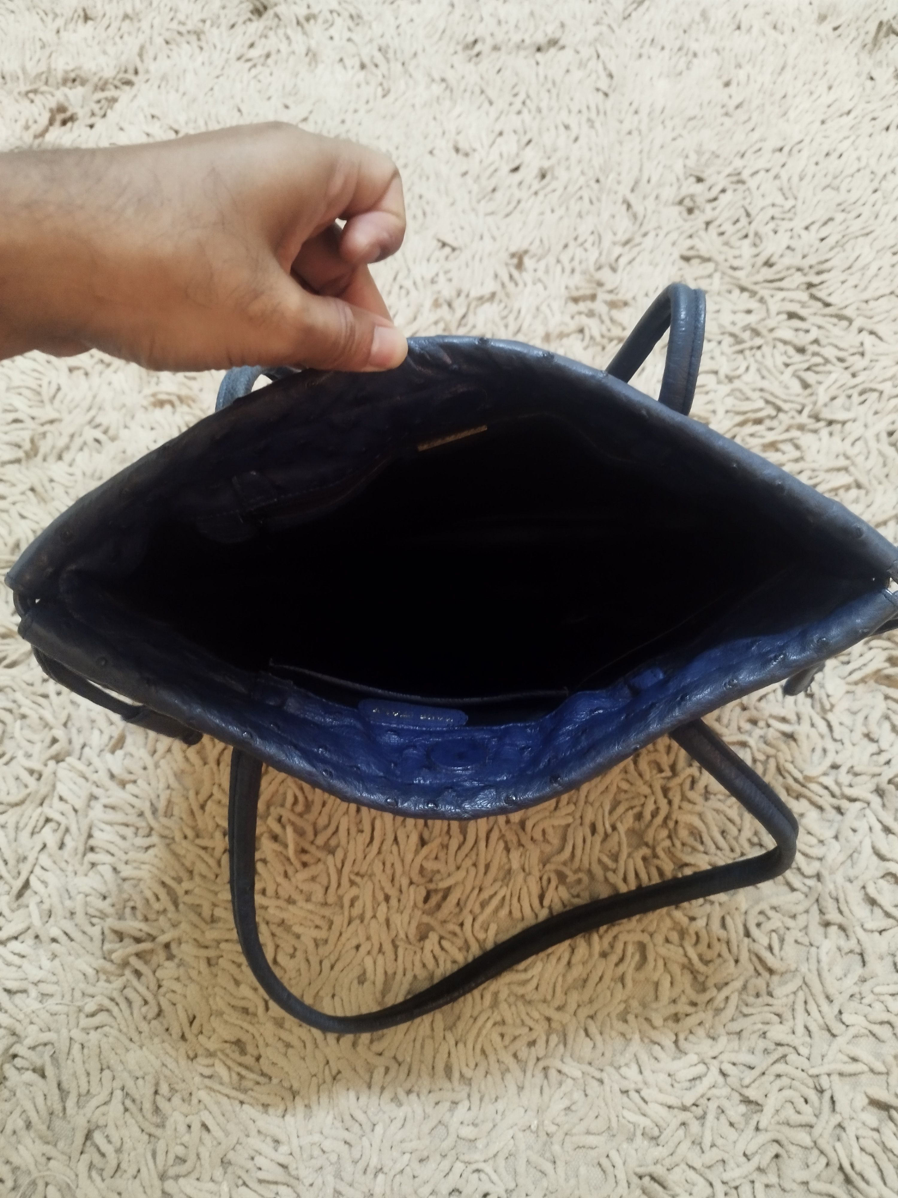 Guy Laroche Guy Laroche Made In Italy Orchids Leather Bag Size ONE SIZE - 4 Thumbnail