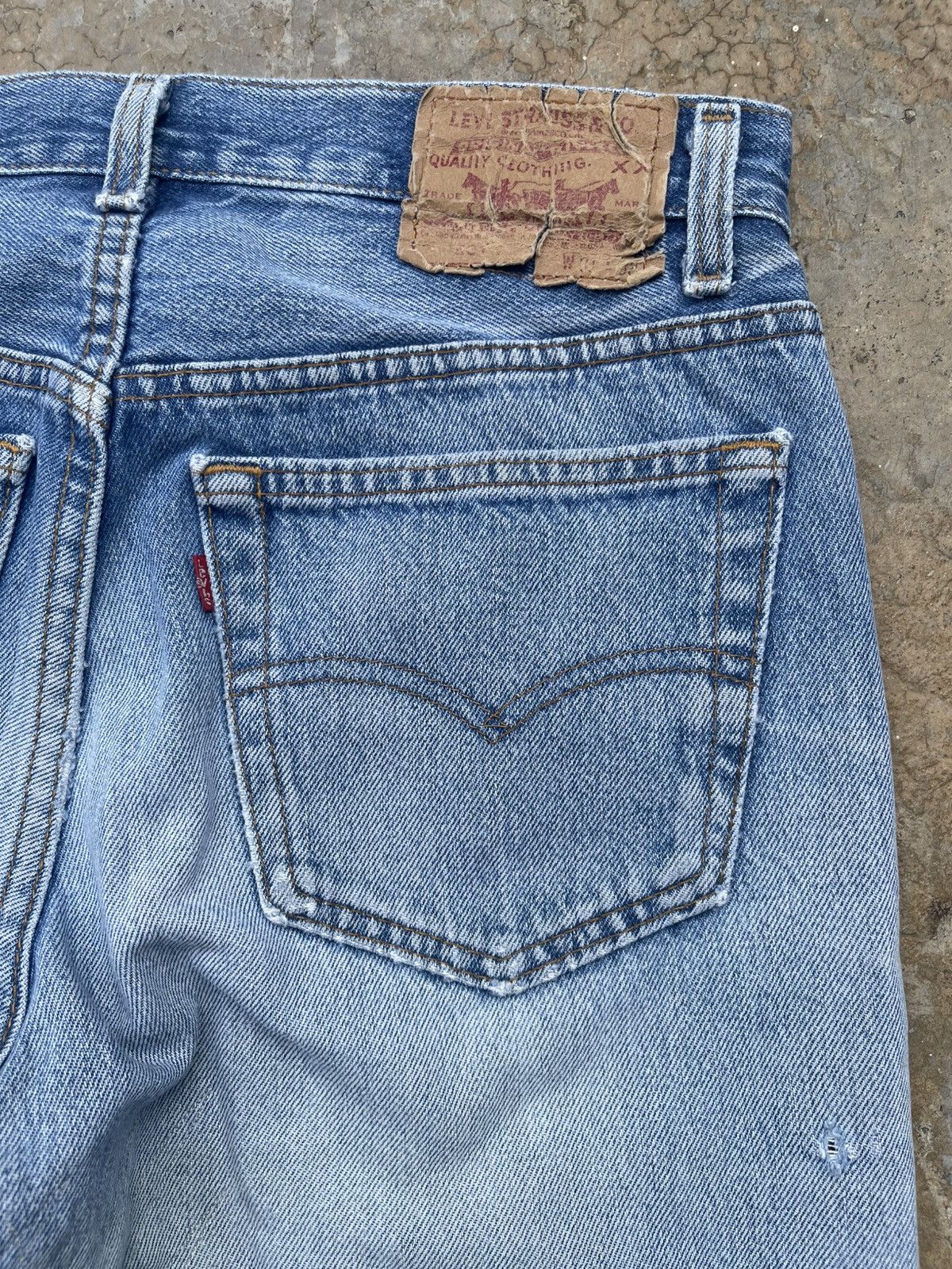 Levi's Vintage Levi's 501 Made in USA Jeans Size US 31 - 15 Thumbnail