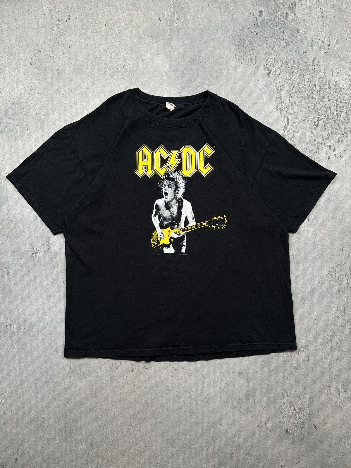 Band Tees Vintage 2009 AC/DC Angus Young Graphic Band Tee Anvil Rock Size US XXL / EU 58 / 5 - 6 Thumbnail
